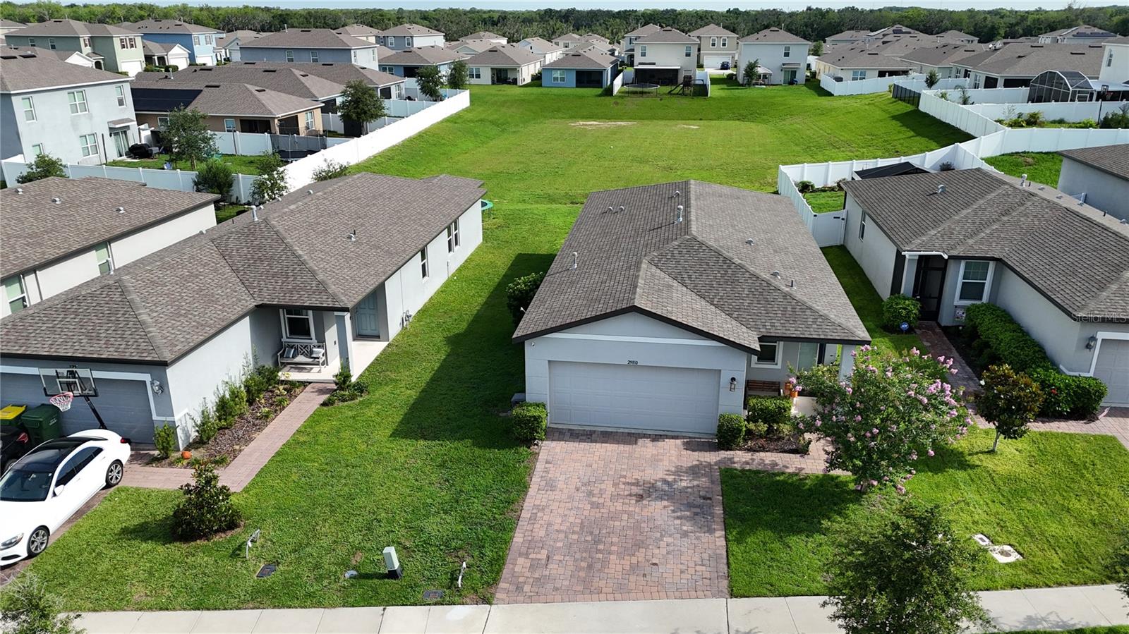 Image 5 of 59 For 29810 Anahid Dr