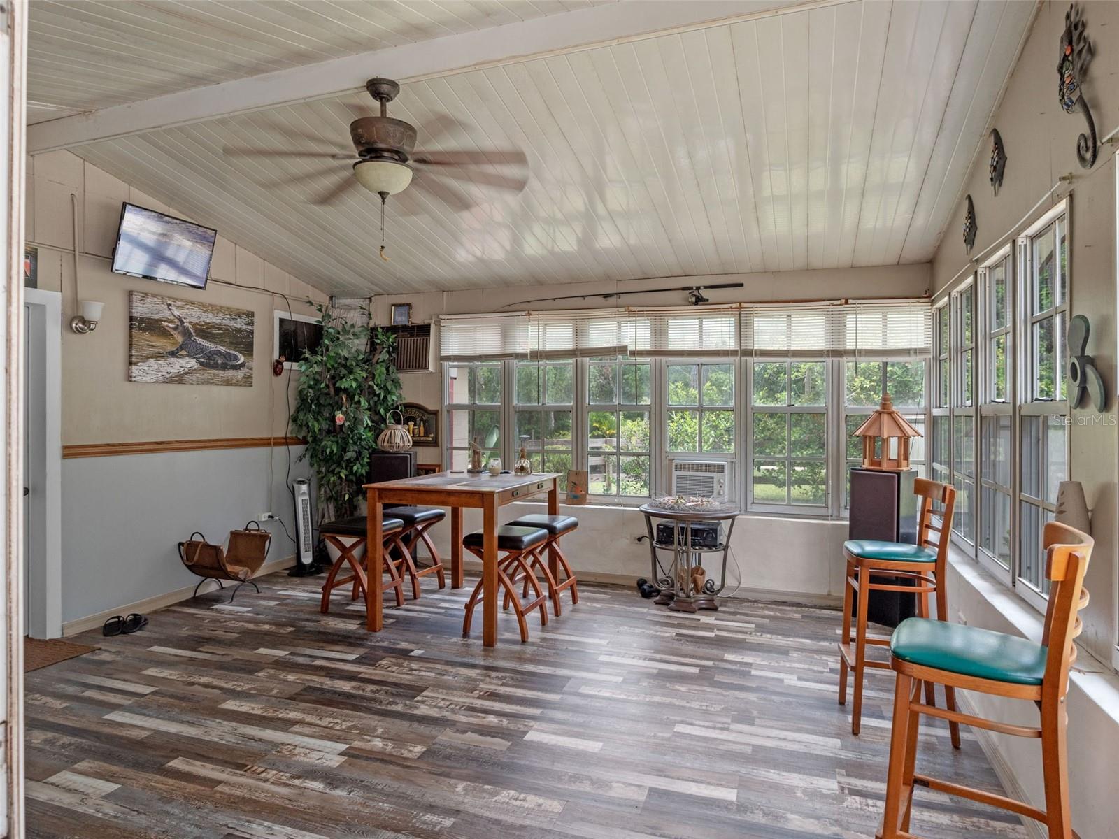Image 21 of 45 For 12288 35th Drive