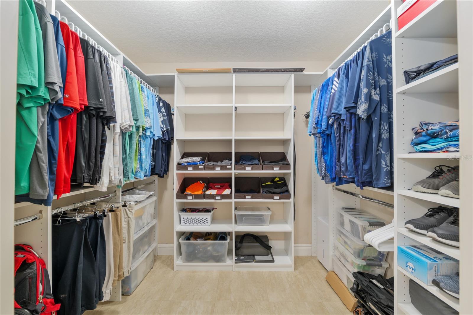 Image 29 of 67 For 3097 Bureau Path