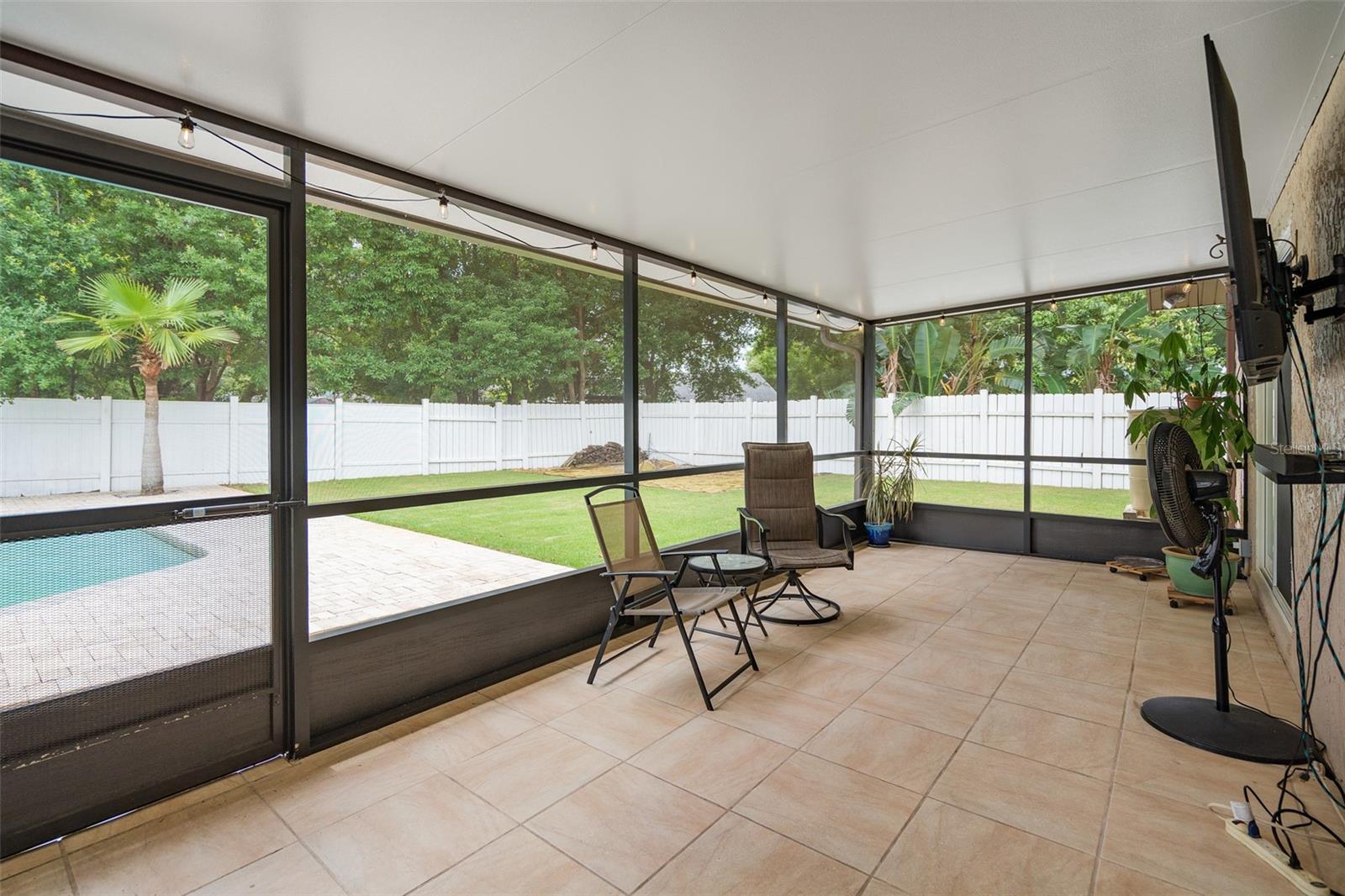 Image 30 of 42 For 721 Mendoza Drive