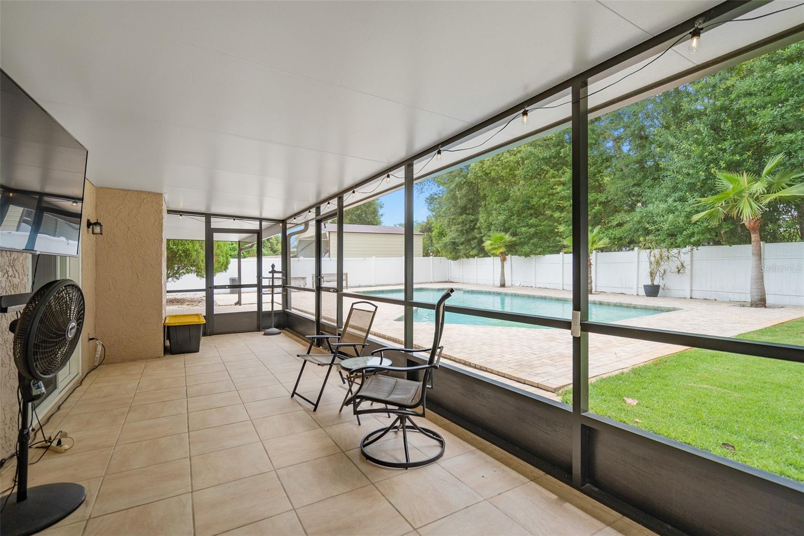 Image 31 of 42 For 721 Mendoza Drive