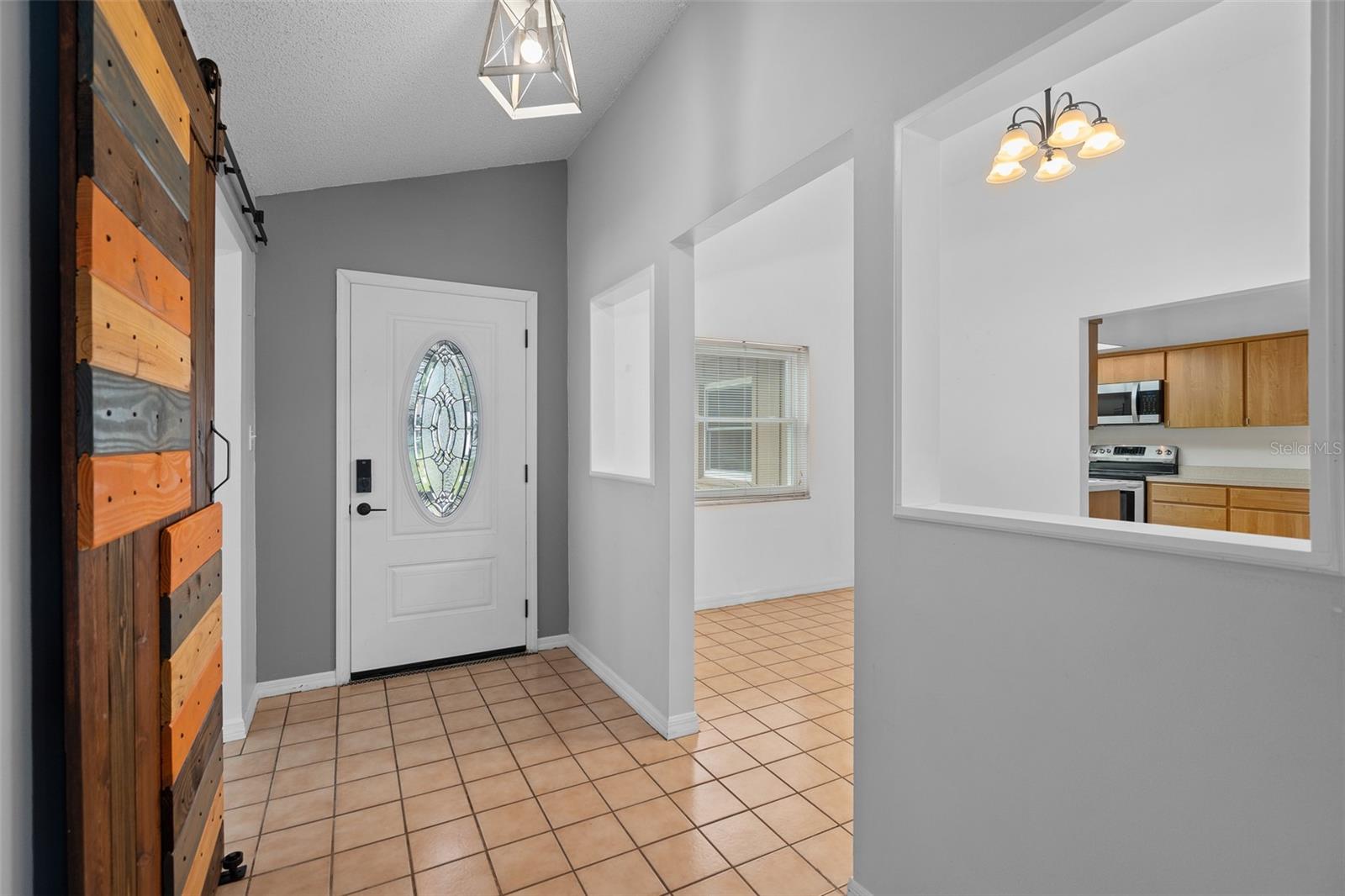Image 5 of 42 For 721 Mendoza Drive