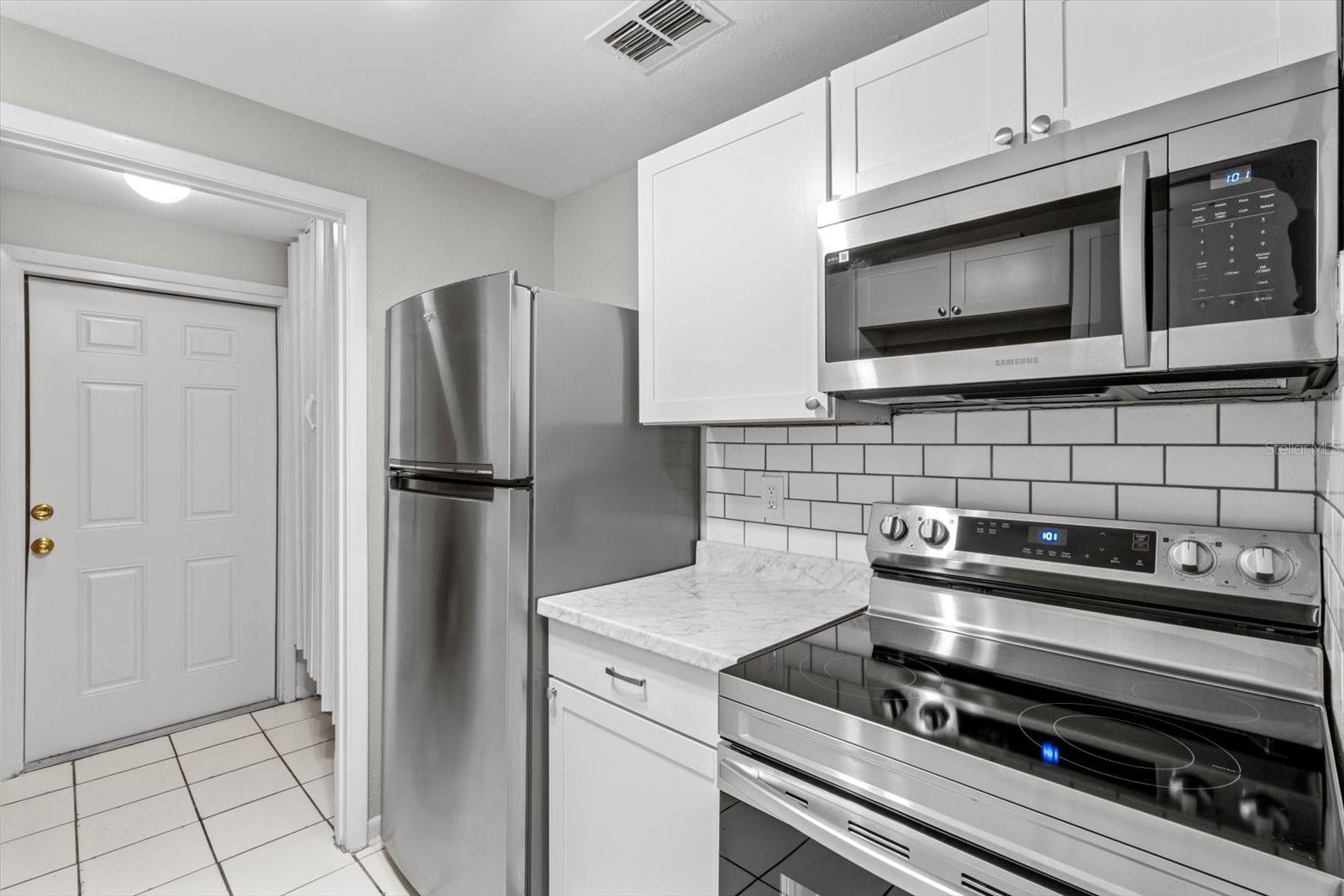 Image 13 of 27 For 1817 Gardenia Drive