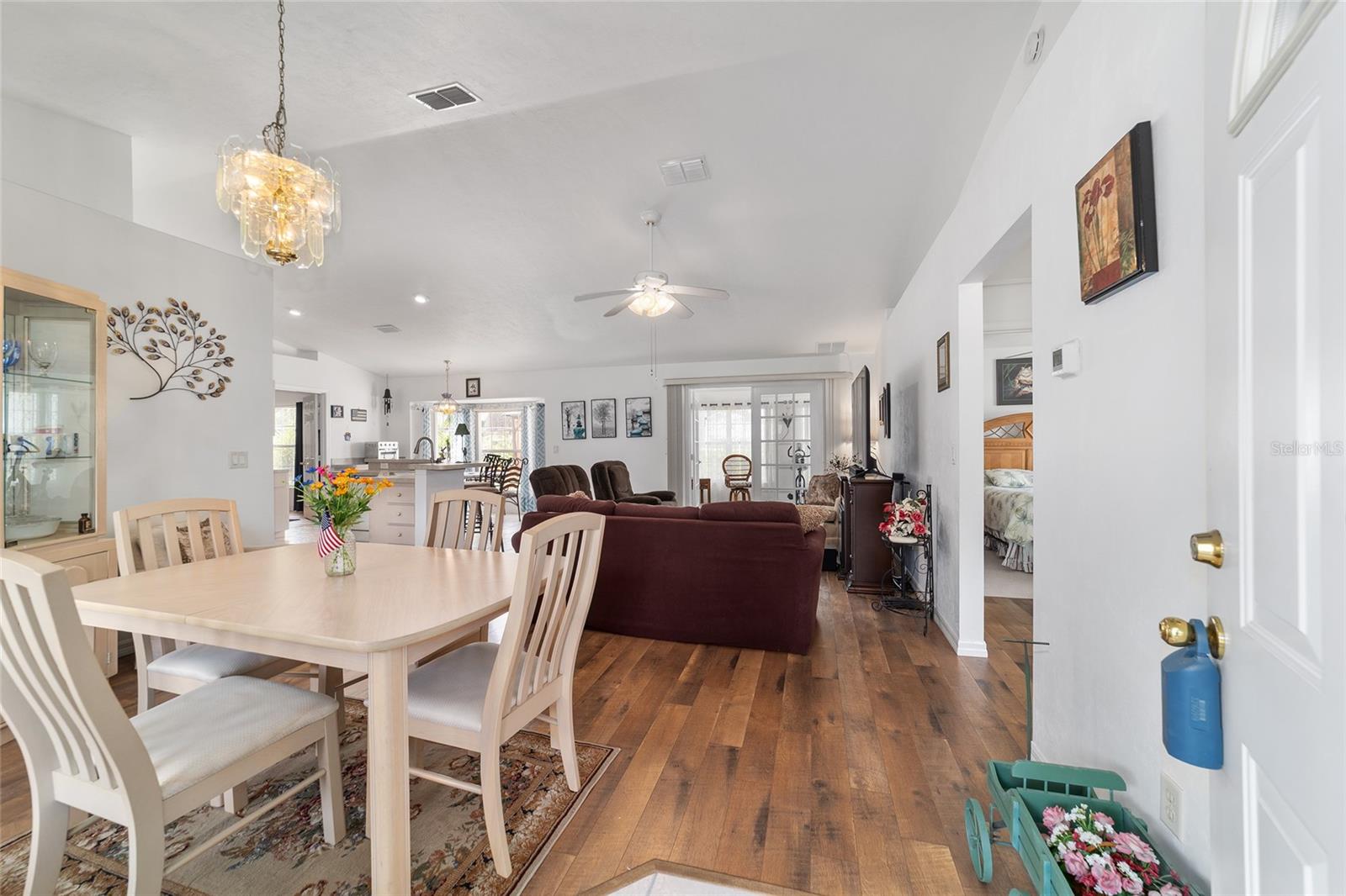 Image 26 of 77 For 8850 156th Street