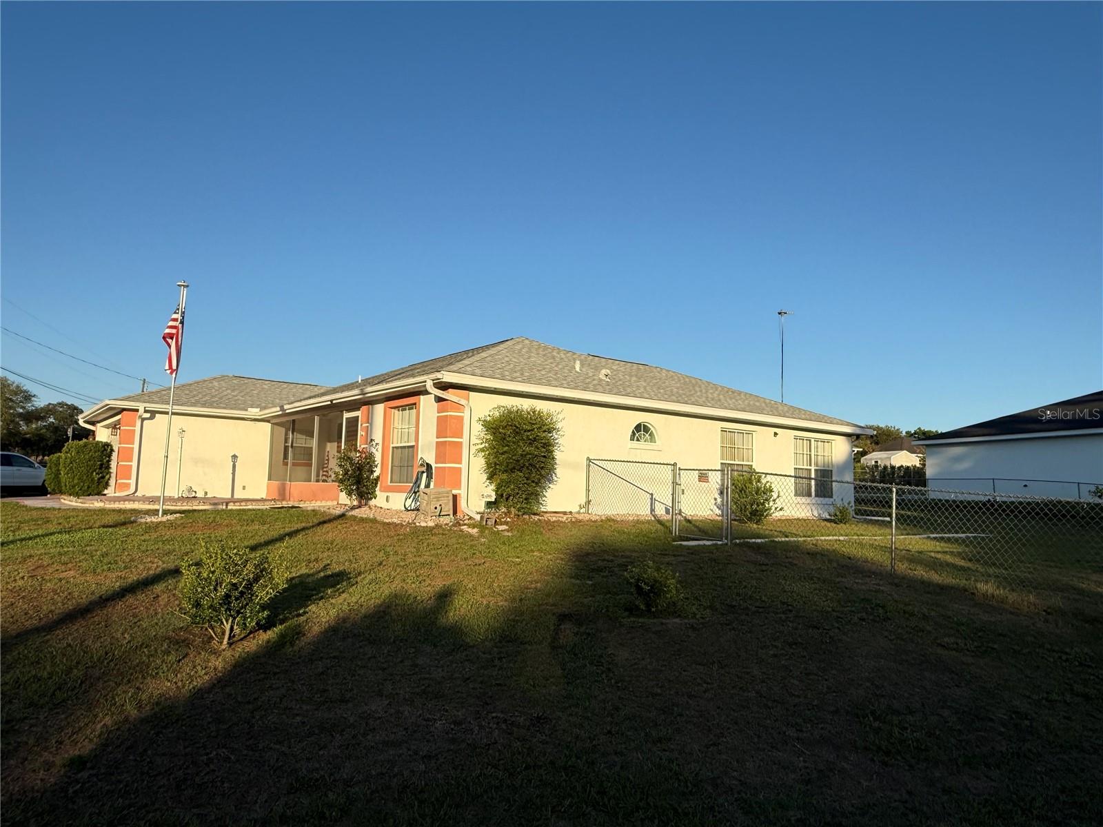 Image 6 of 15 For 8850 156th Street