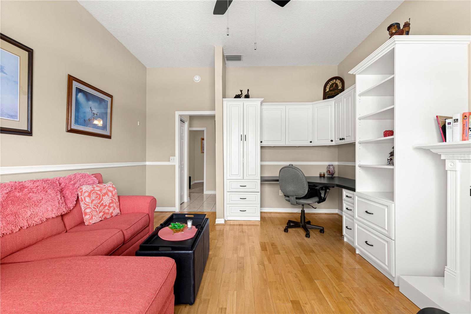 Image 25 of 40 For 1010 Sierra Blanca Court