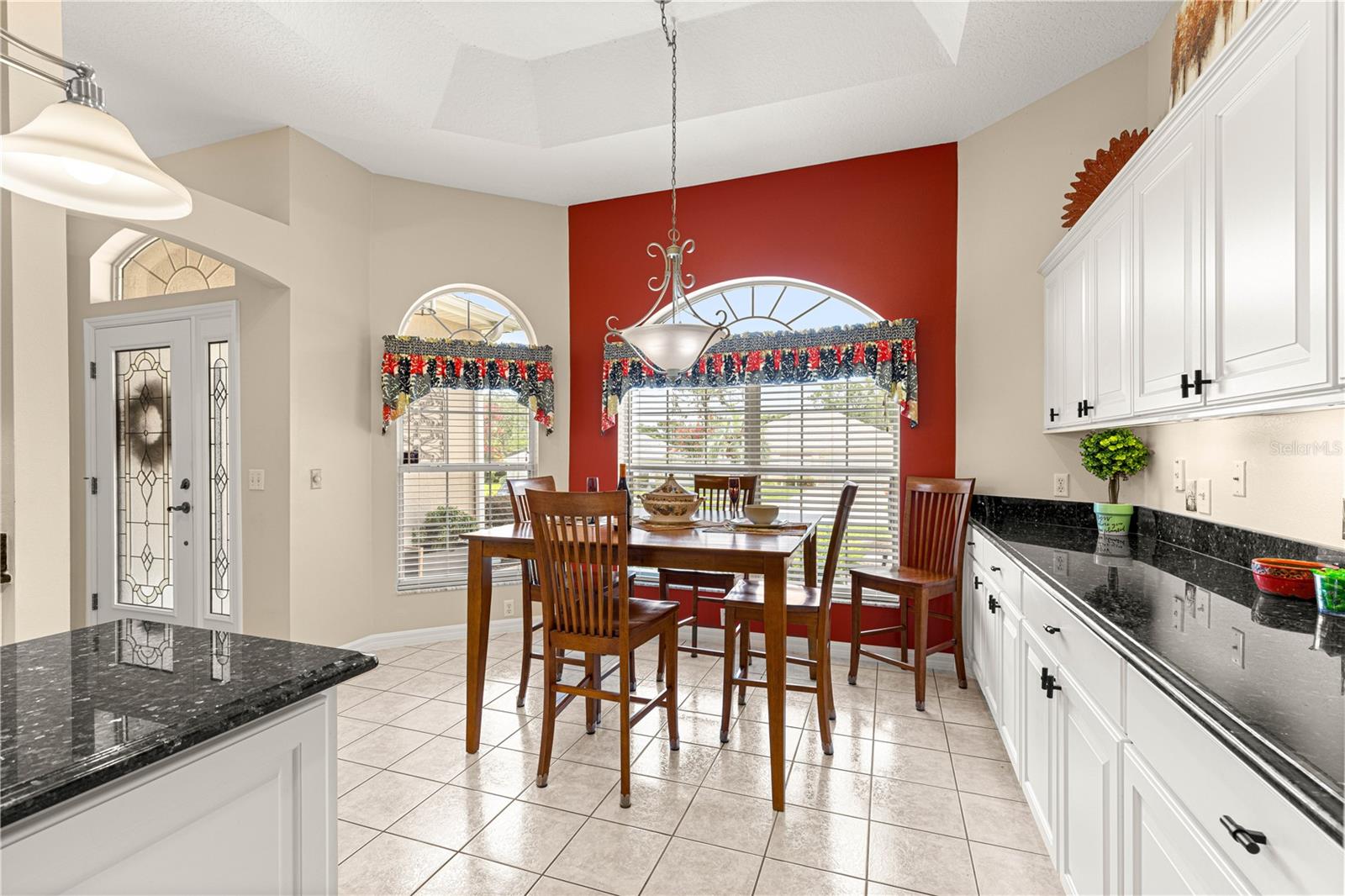 Image 4 of 40 For 1010 Sierra Blanca Court