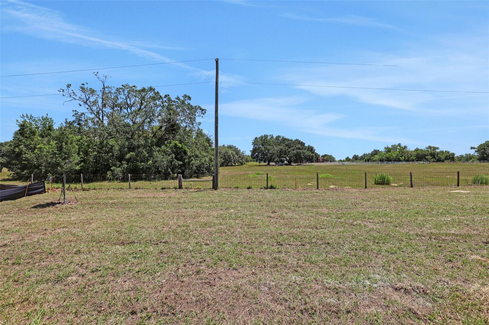 Image 9 of 33 For 5023 Firebush Drive