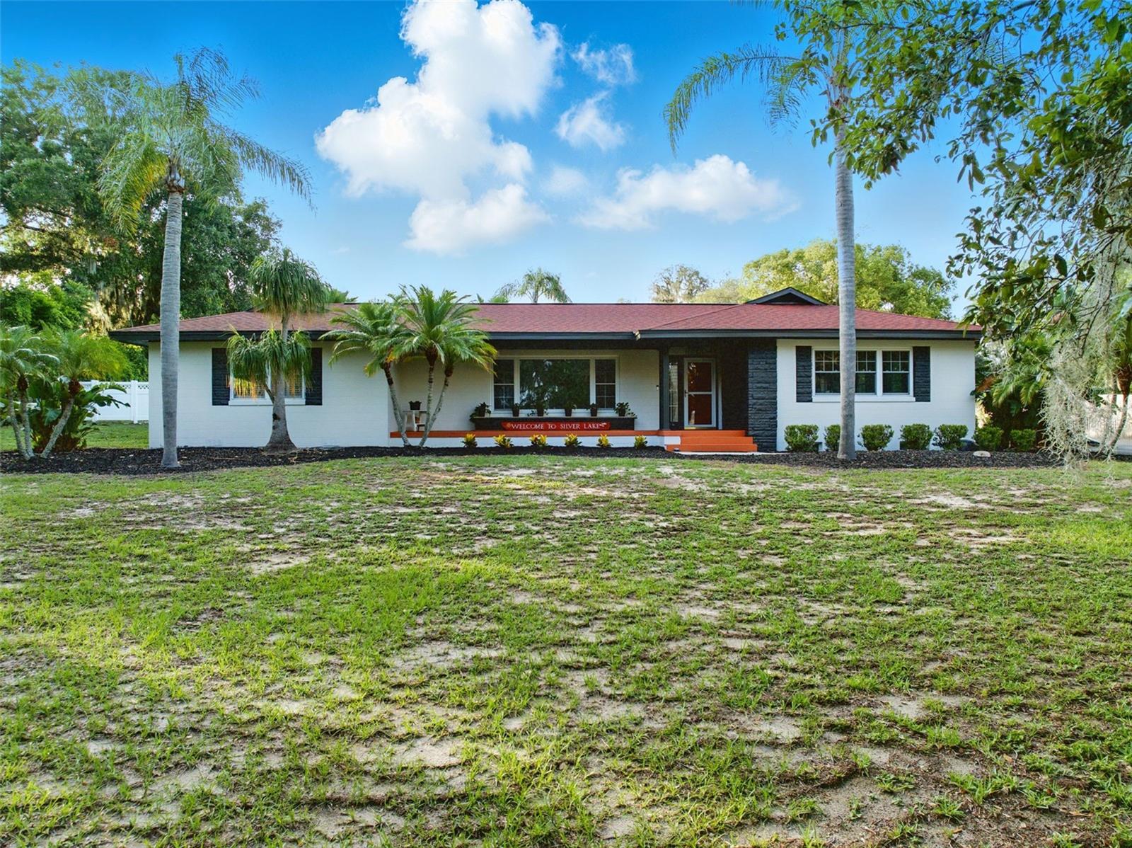 Details for 9269 Silver Lake Drive, LEESBURG, FL 34788