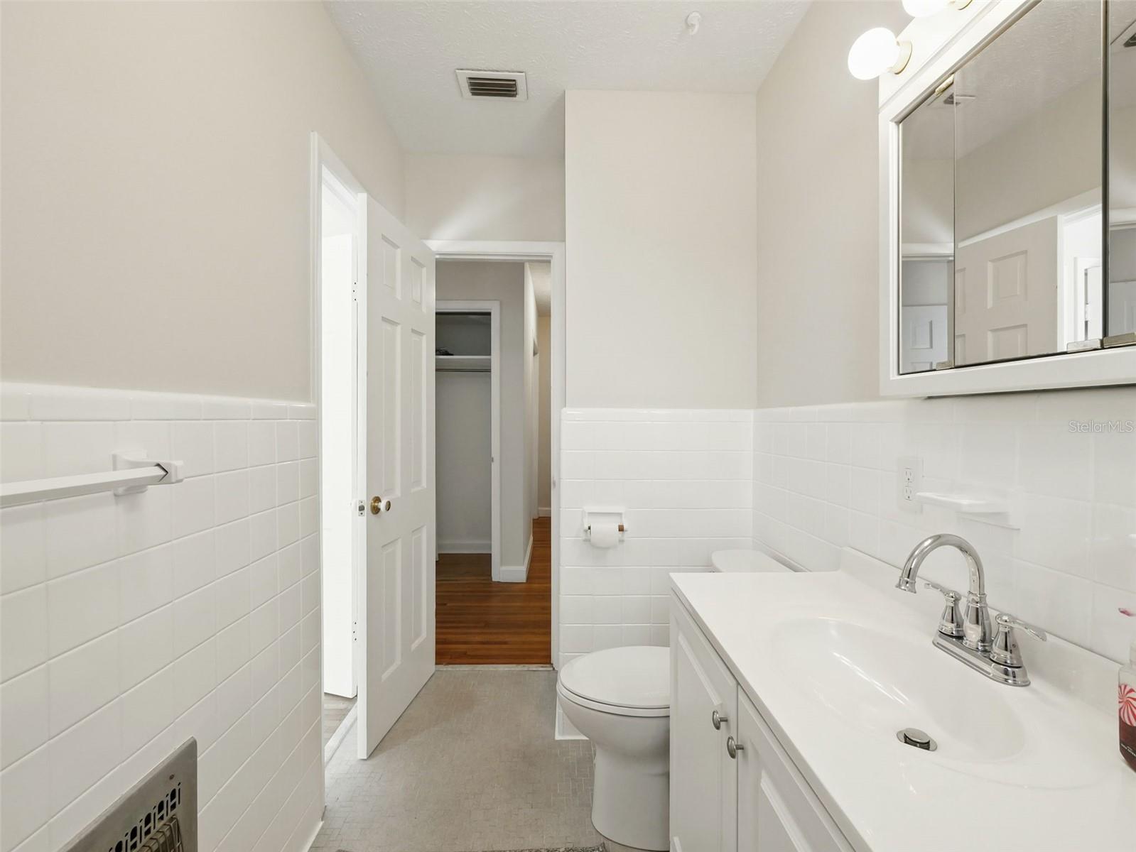 Image 45 of 87 For 9269 Silver Lake Drive
