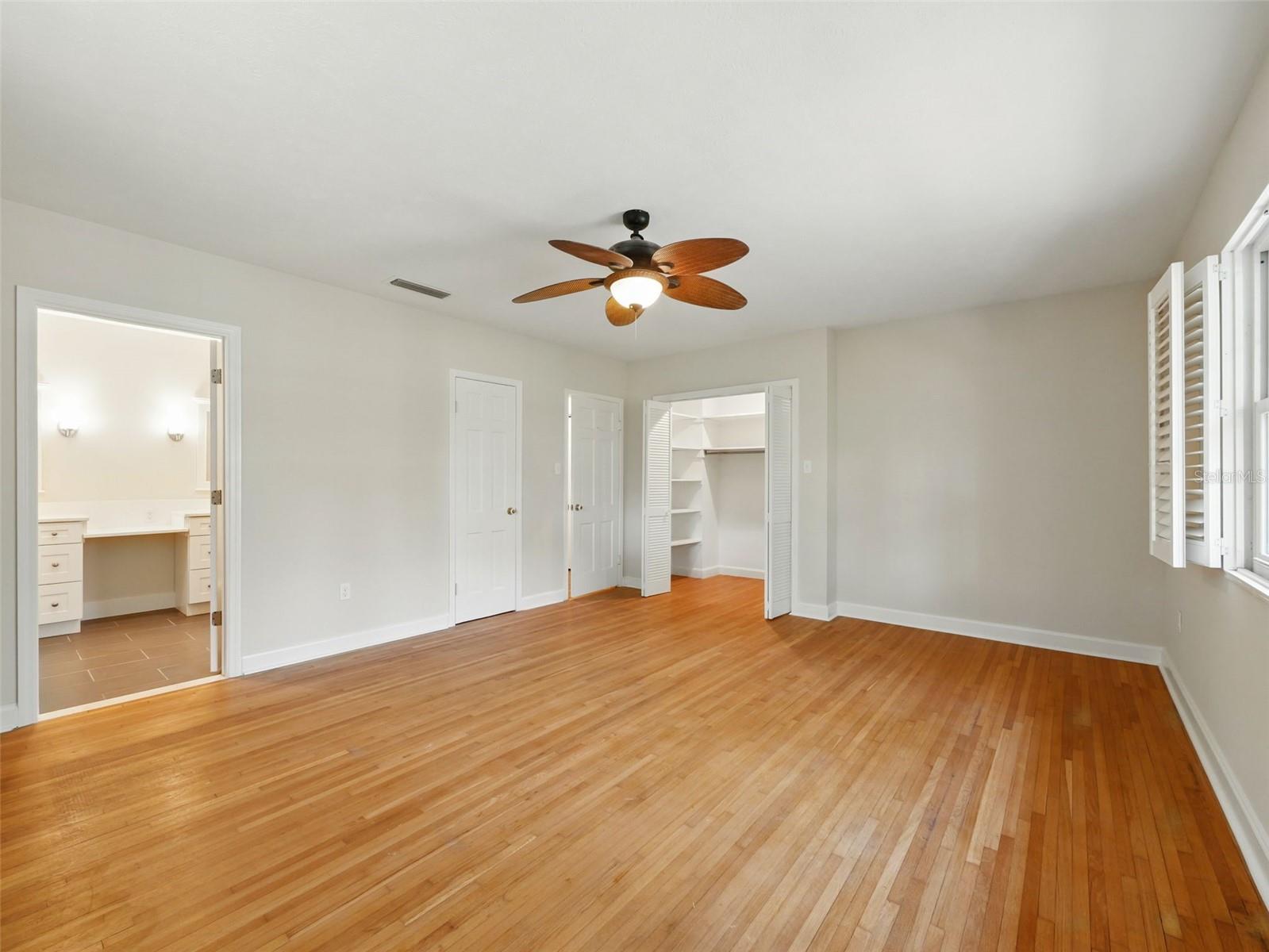 Image 49 of 87 For 9269 Silver Lake Drive