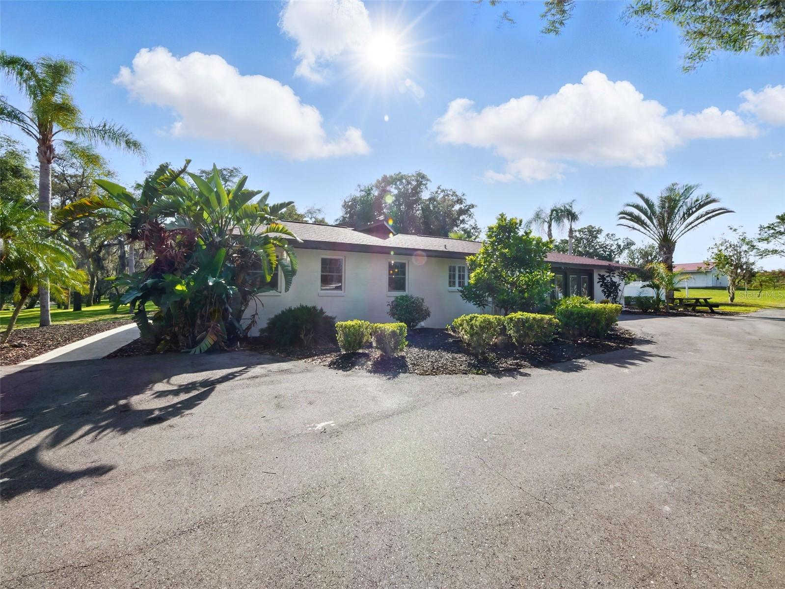 Image 73 of 87 For 9269 Silver Lake Drive