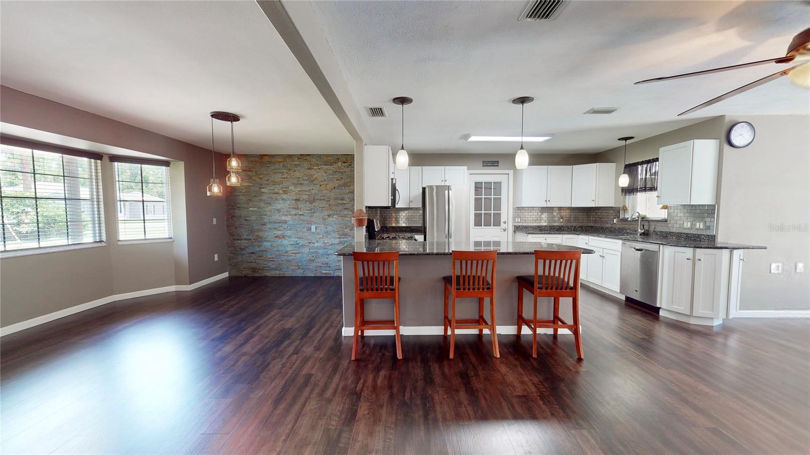 Image 12 of 47 For 11418 Lake Eustis Drive