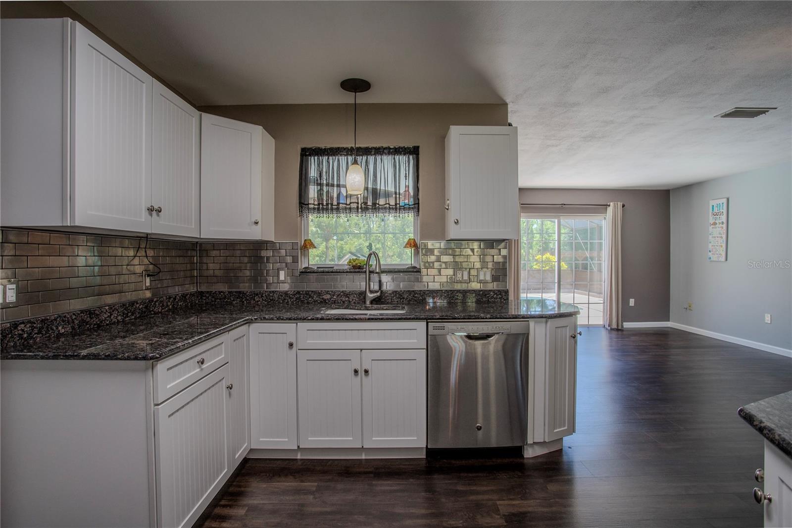 Image 14 of 47 For 11418 Lake Eustis Drive