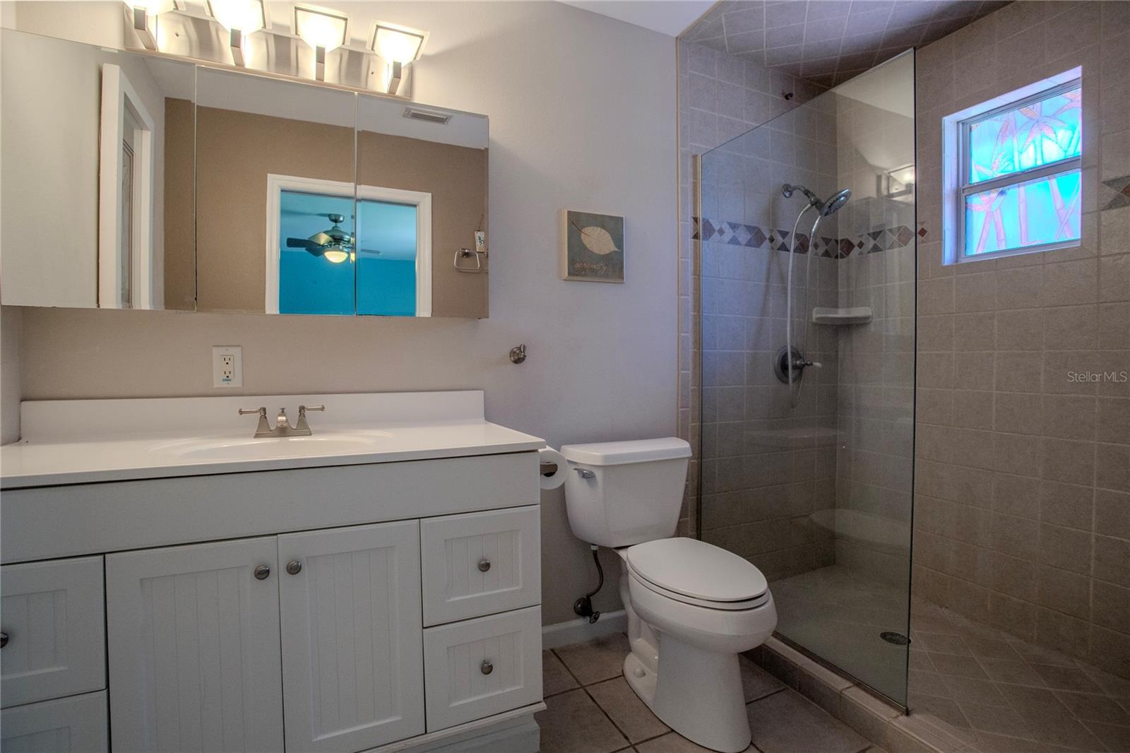 Image 21 of 47 For 11418 Lake Eustis Drive