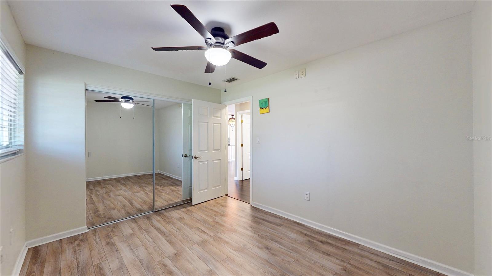 Image 22 of 47 For 11418 Lake Eustis Drive