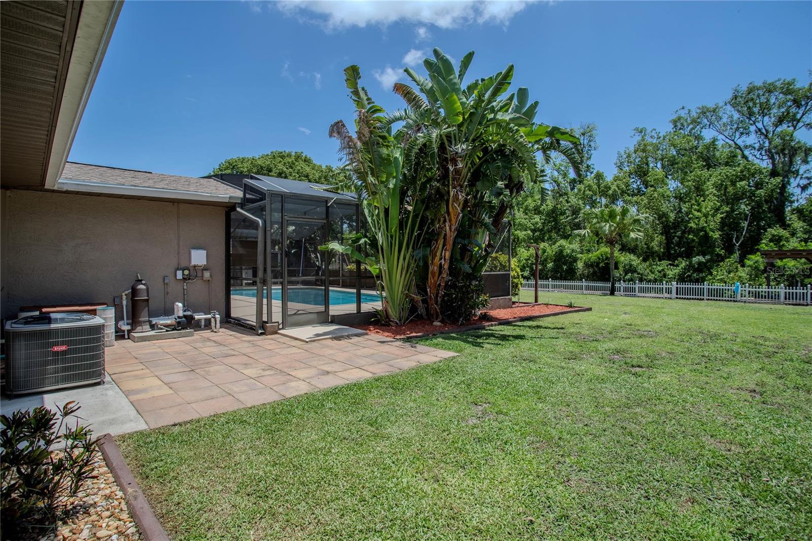 Image 42 of 47 For 11418 Lake Eustis Drive