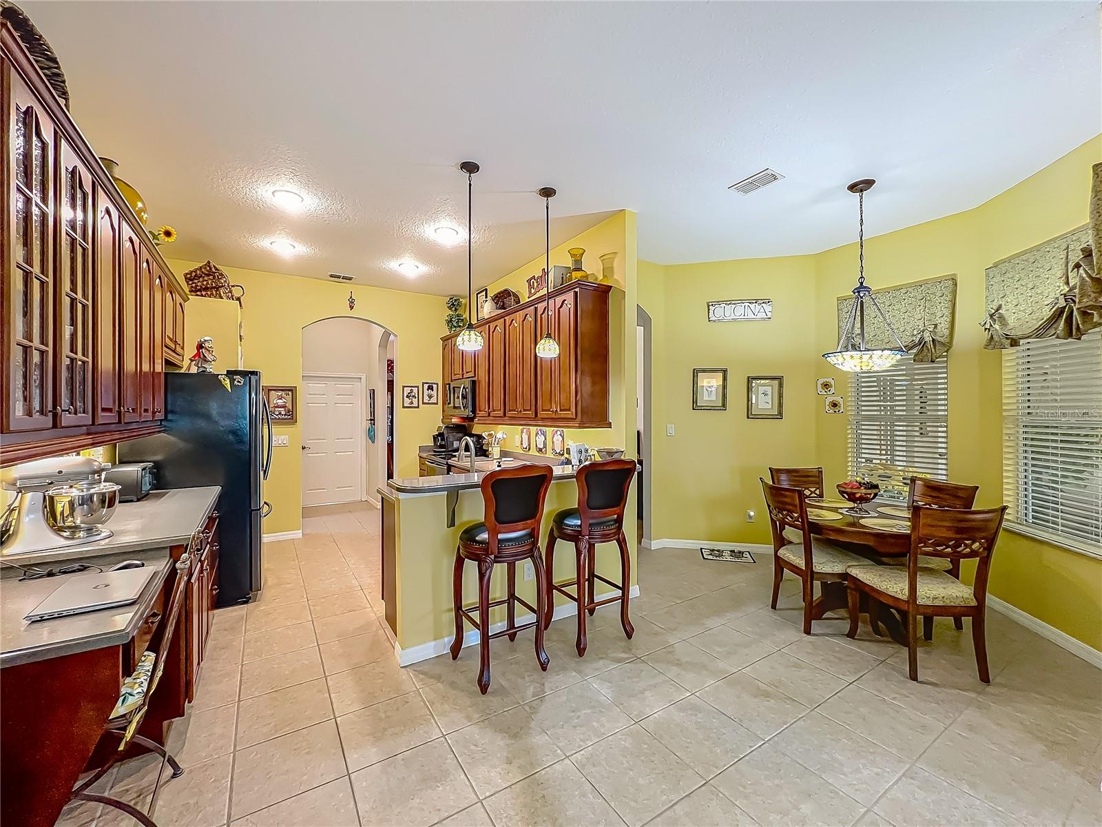 Image 21 of 56 For 25222 Laurel Valley Road