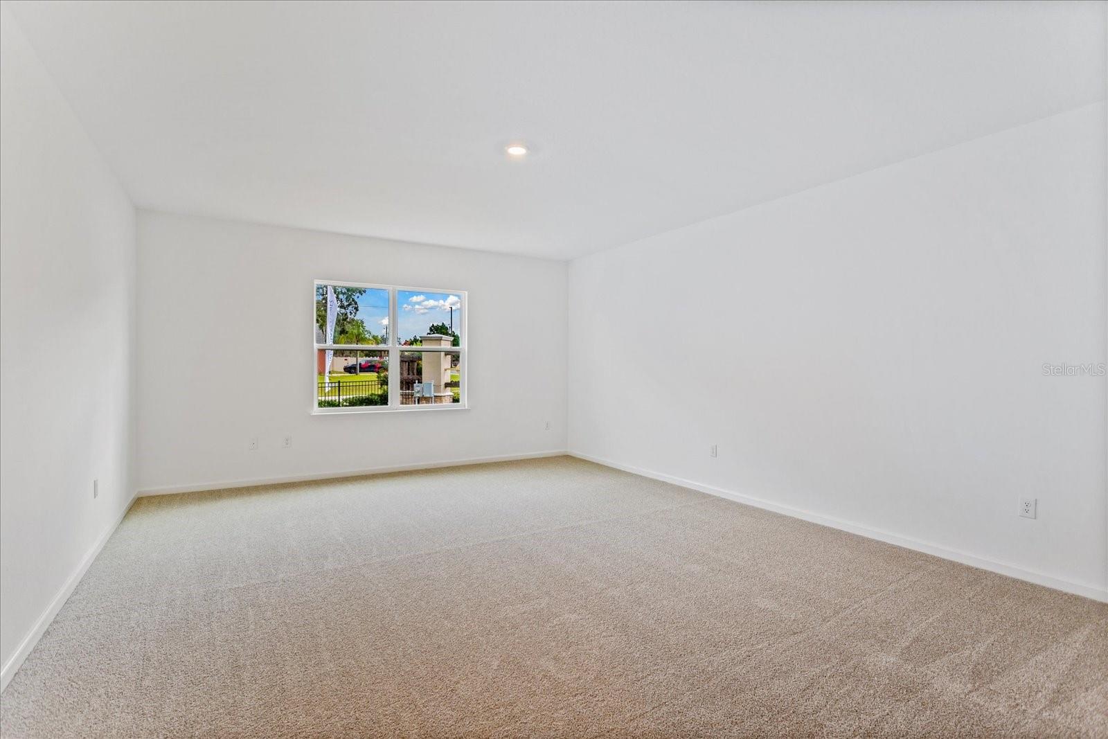 Image 11 of 21 For 5107 Marshelder Street