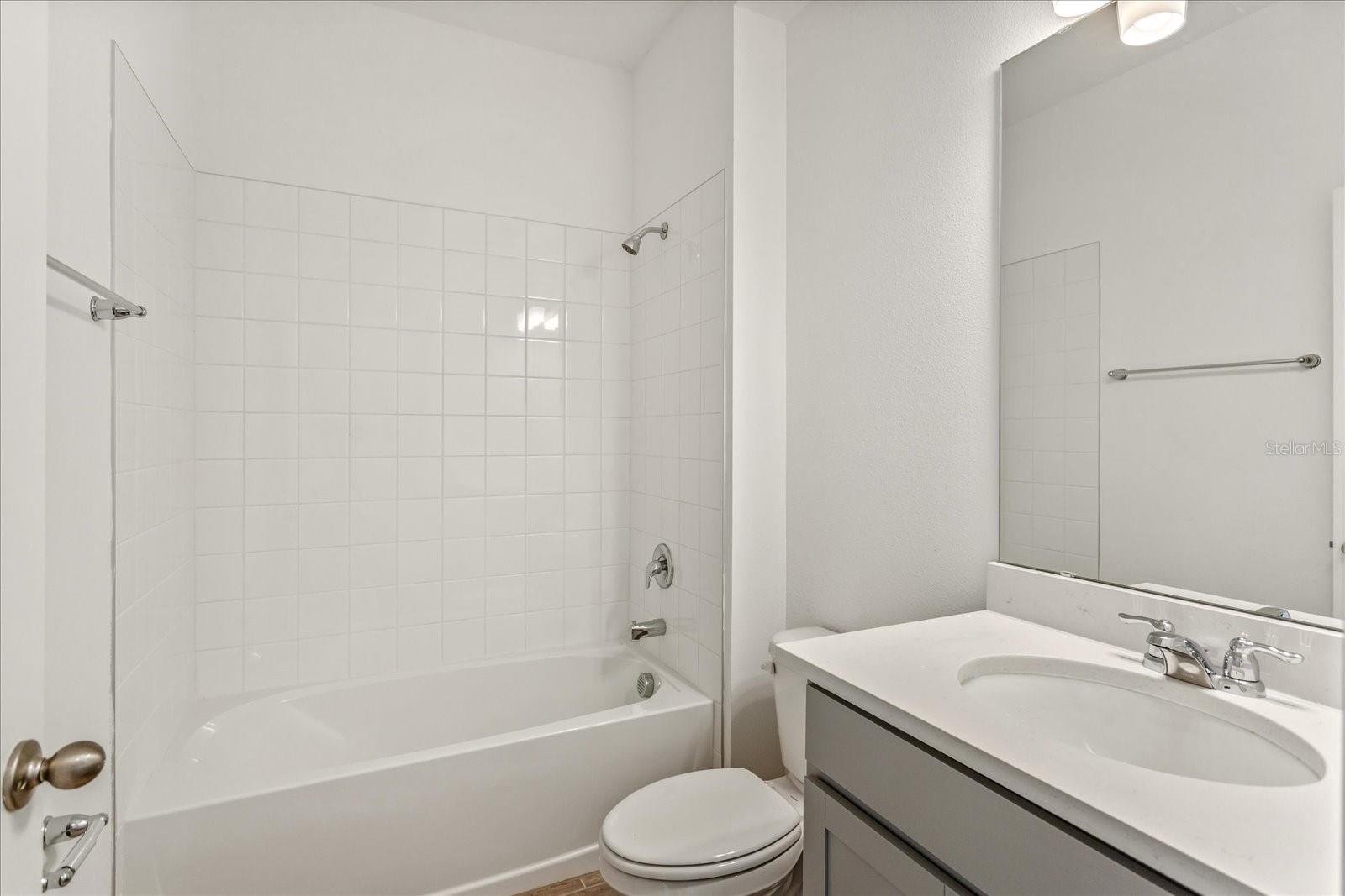 Image 16 of 21 For 5107 Marshelder Street