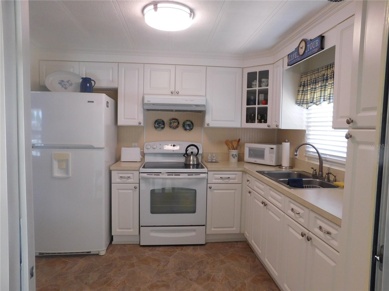 Image 3 of 17 For 146 Hibiscus Way