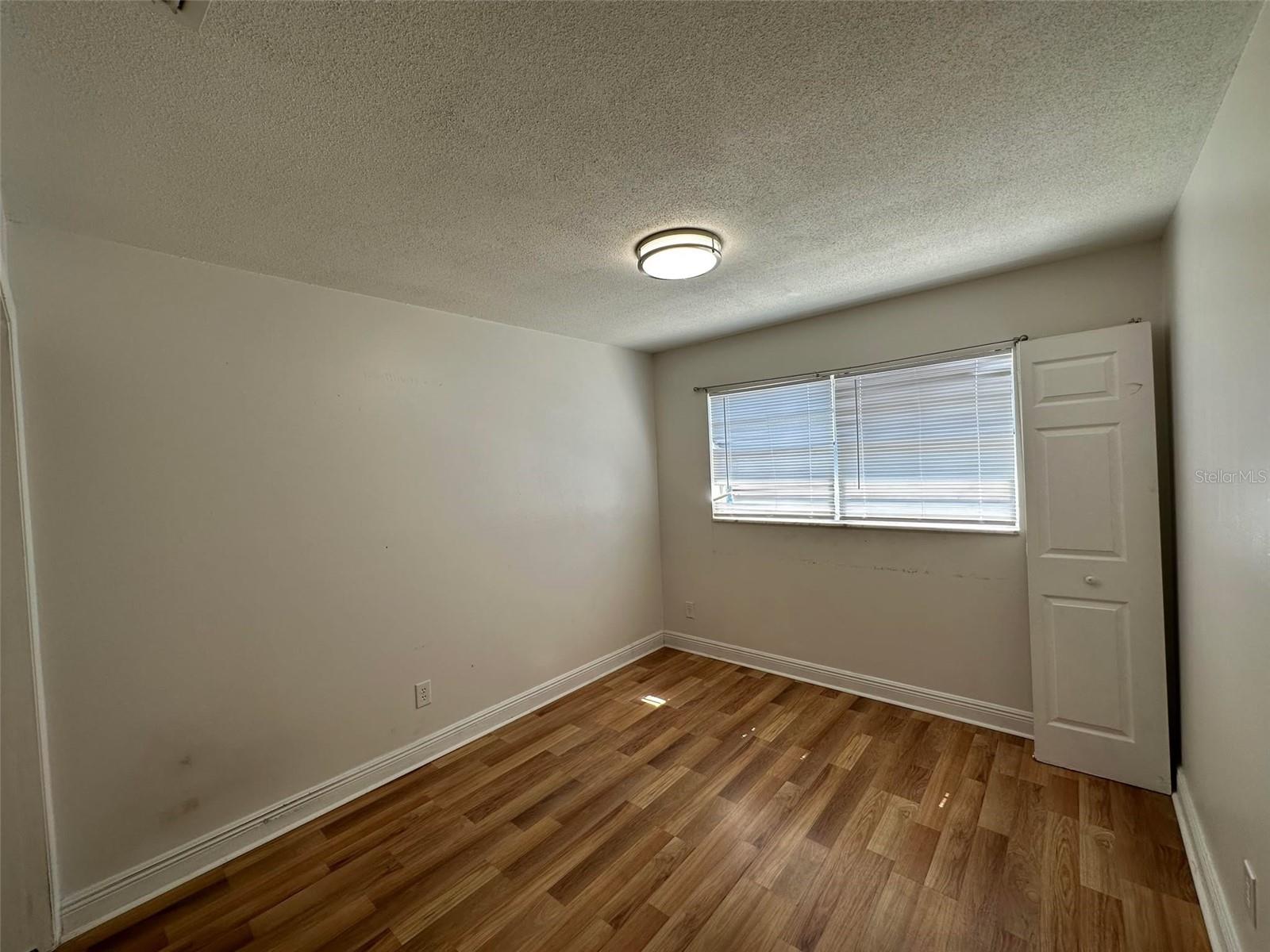 Image 13 of 22 For 5454-5456 8th Avenue
