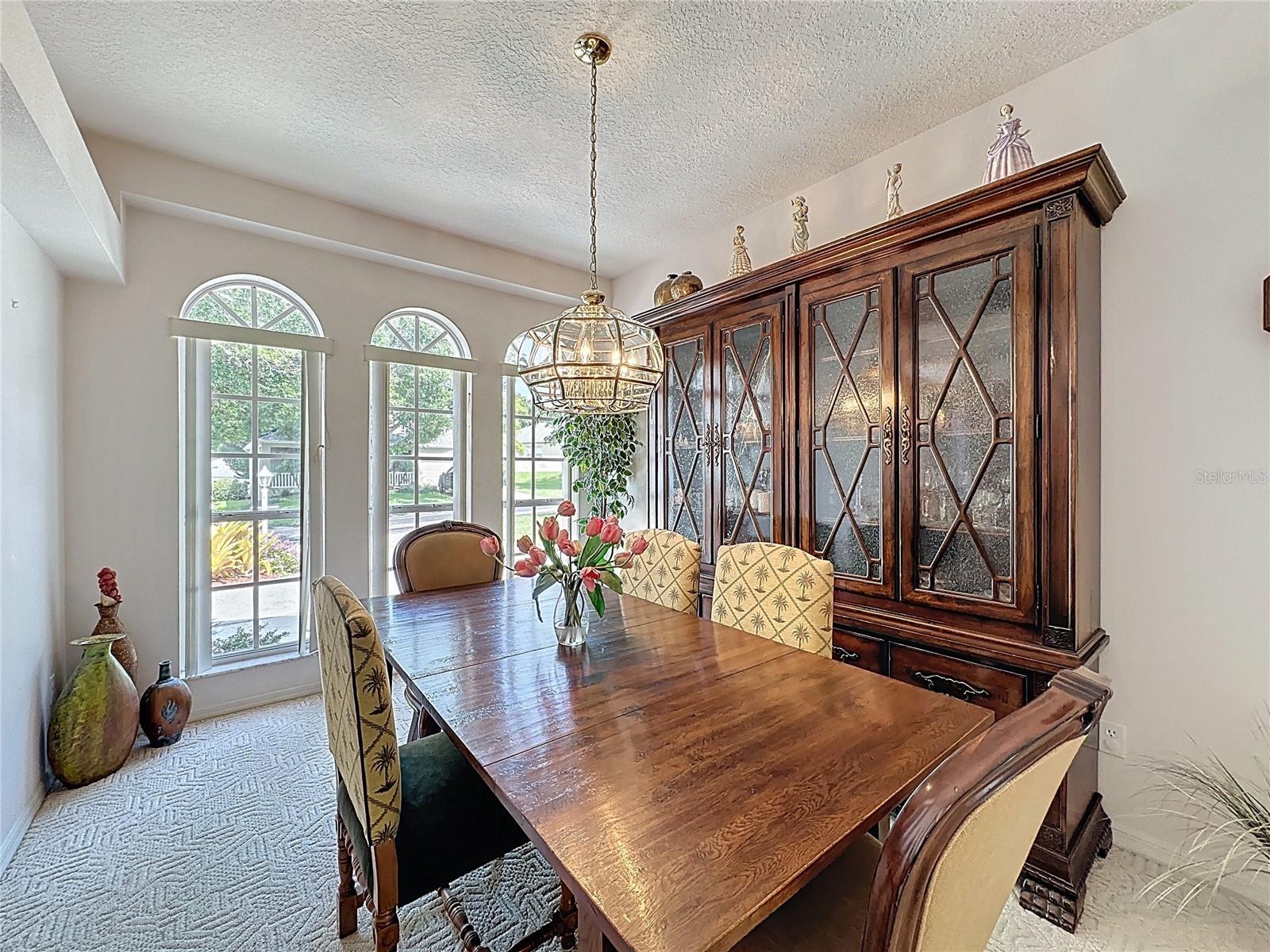 Image 11 of 69 For 3907 Allamanda Court