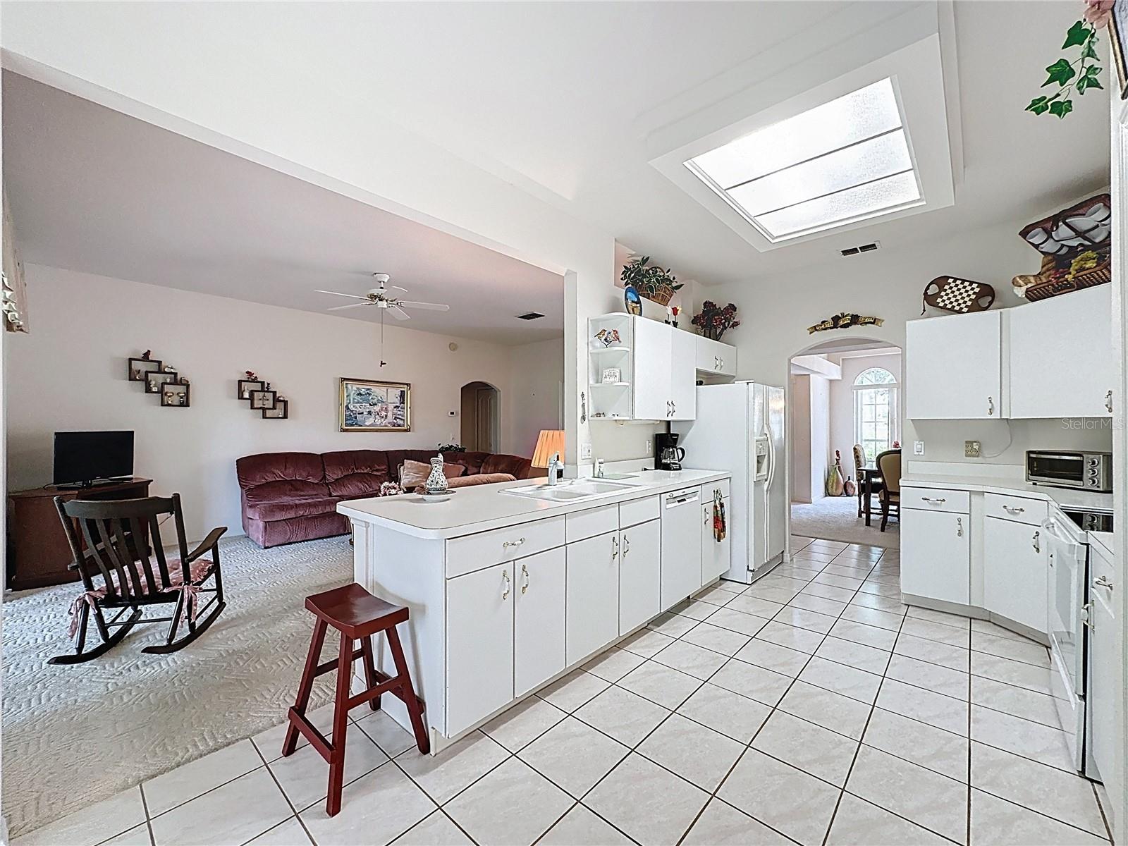 Image 14 of 69 For 3907 Allamanda Court