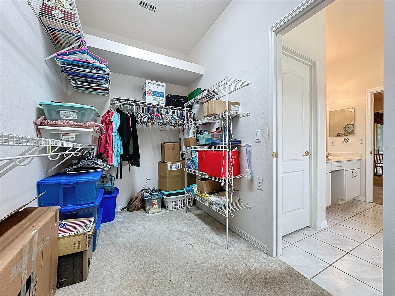 Image 26 of 69 For 3907 Allamanda Court