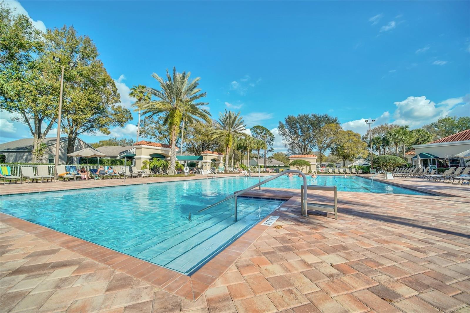 Image 47 of 69 For 3907 Allamanda Court