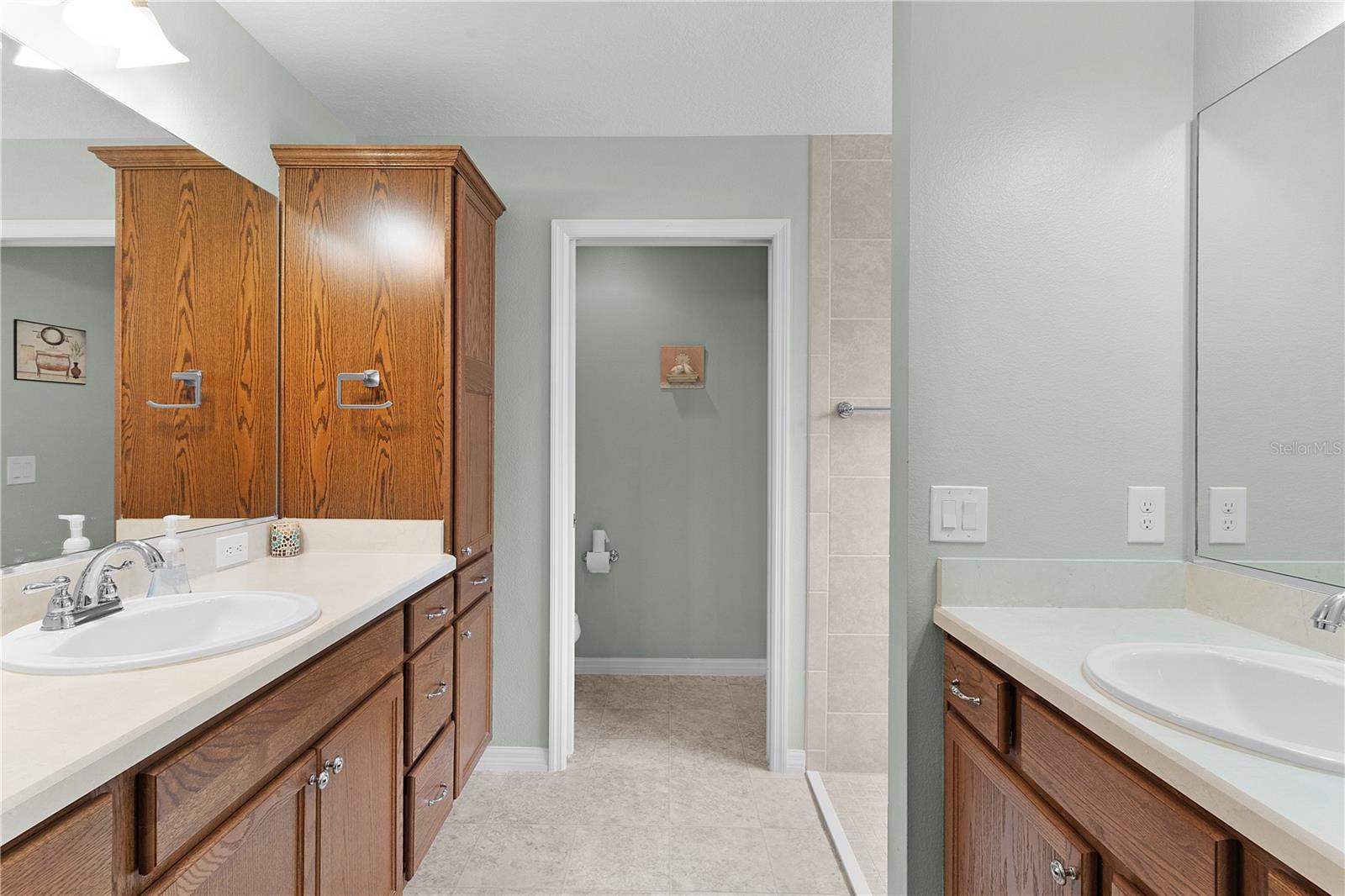 Listing photo id 19 for 3978 Nottingham Loop