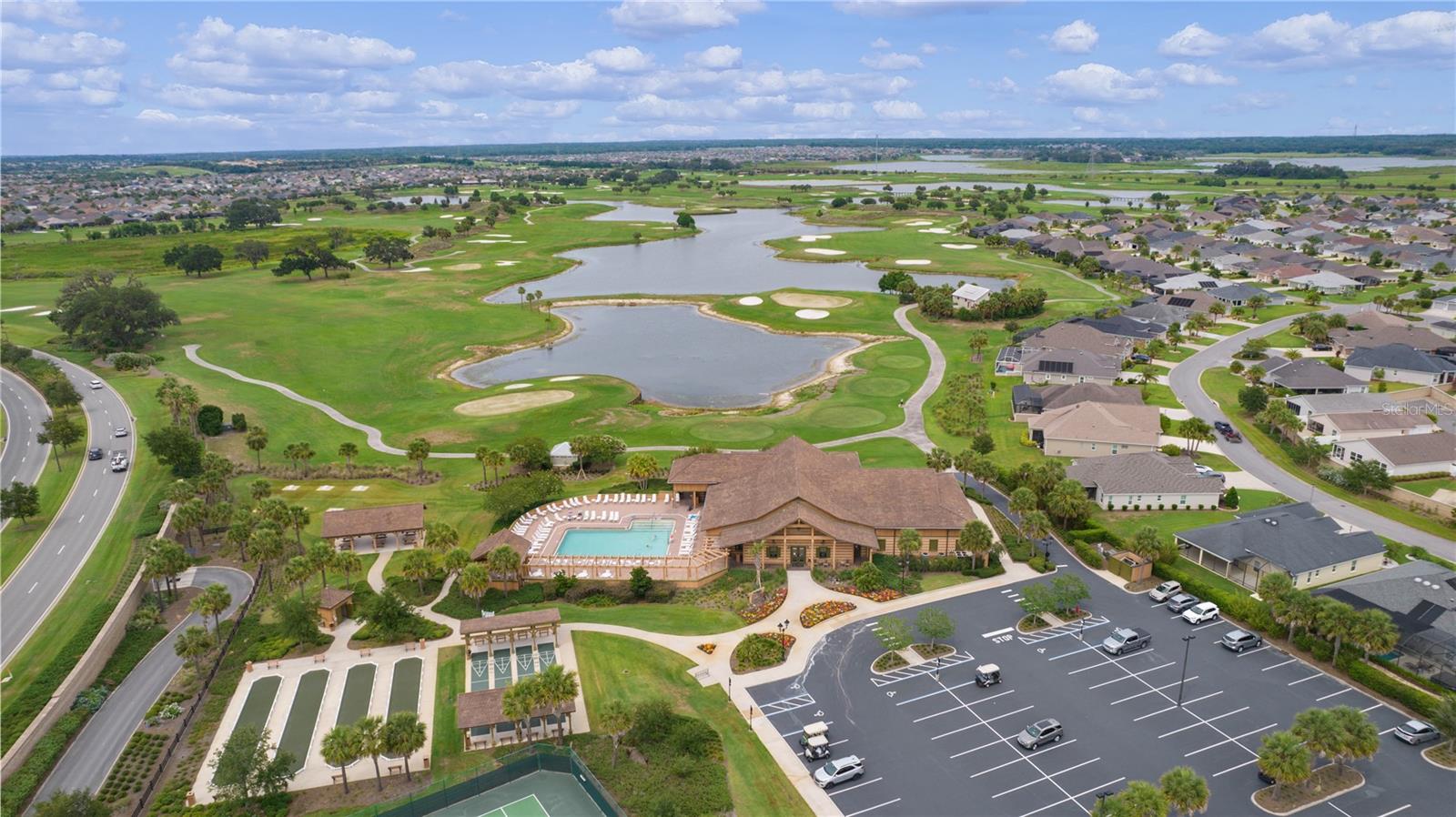 Listing photo id 33 for 3978 Nottingham Loop