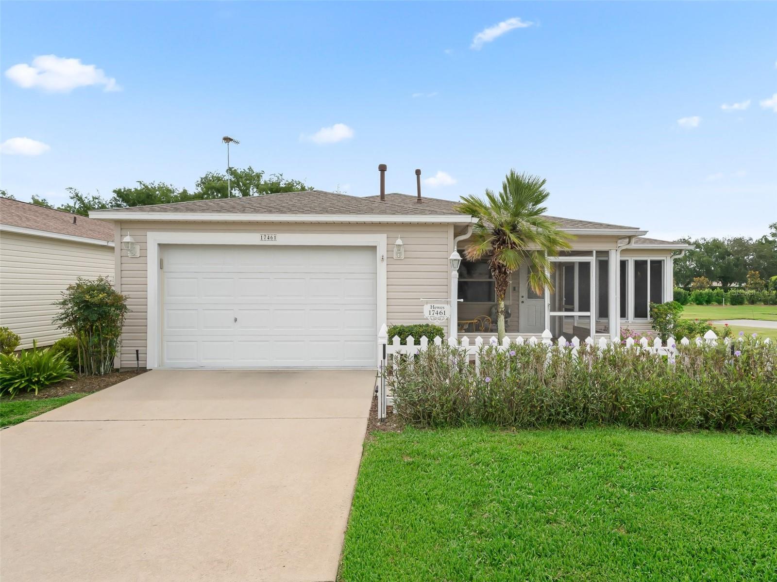 Image 6 of 47 For 17461 82nd Albemarle Avenue