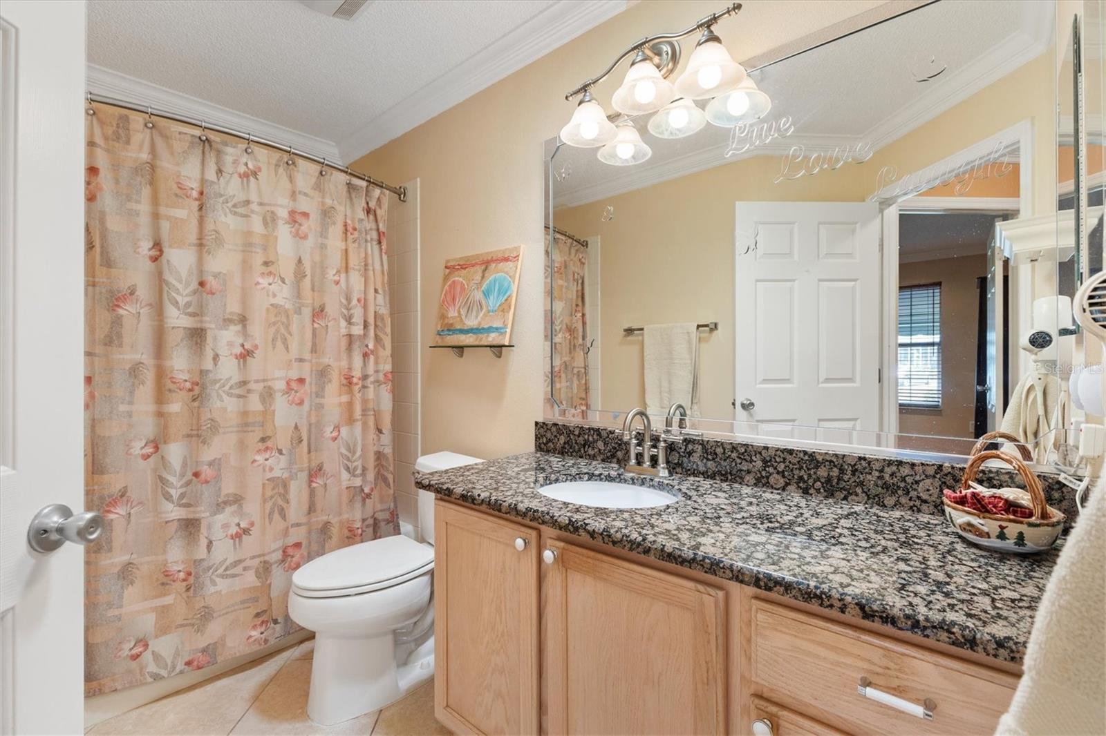 Image 23 of 41 For 2991 Saint Thomas Lane