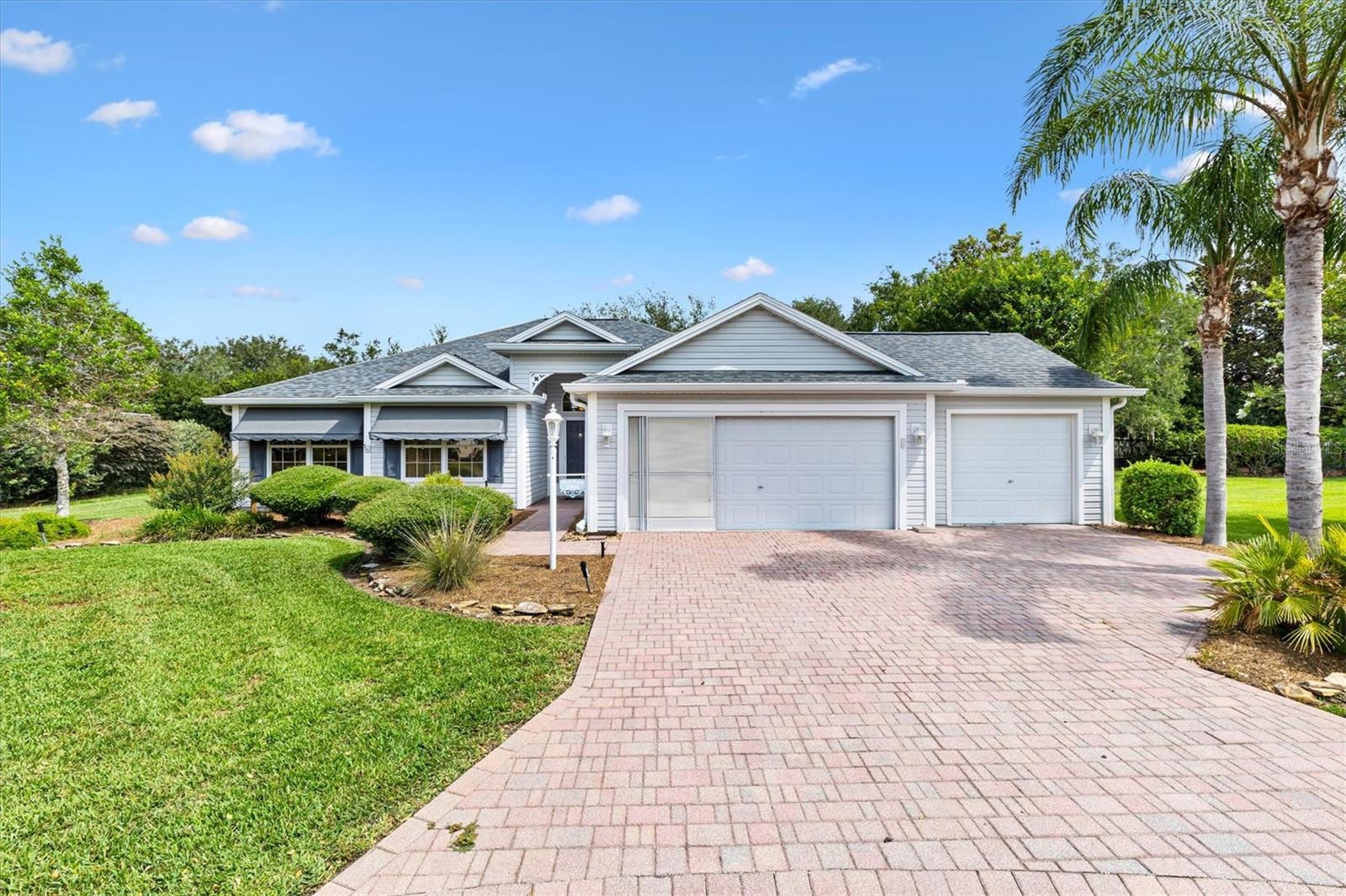 Image 3 of 41 For 2991 Saint Thomas Lane