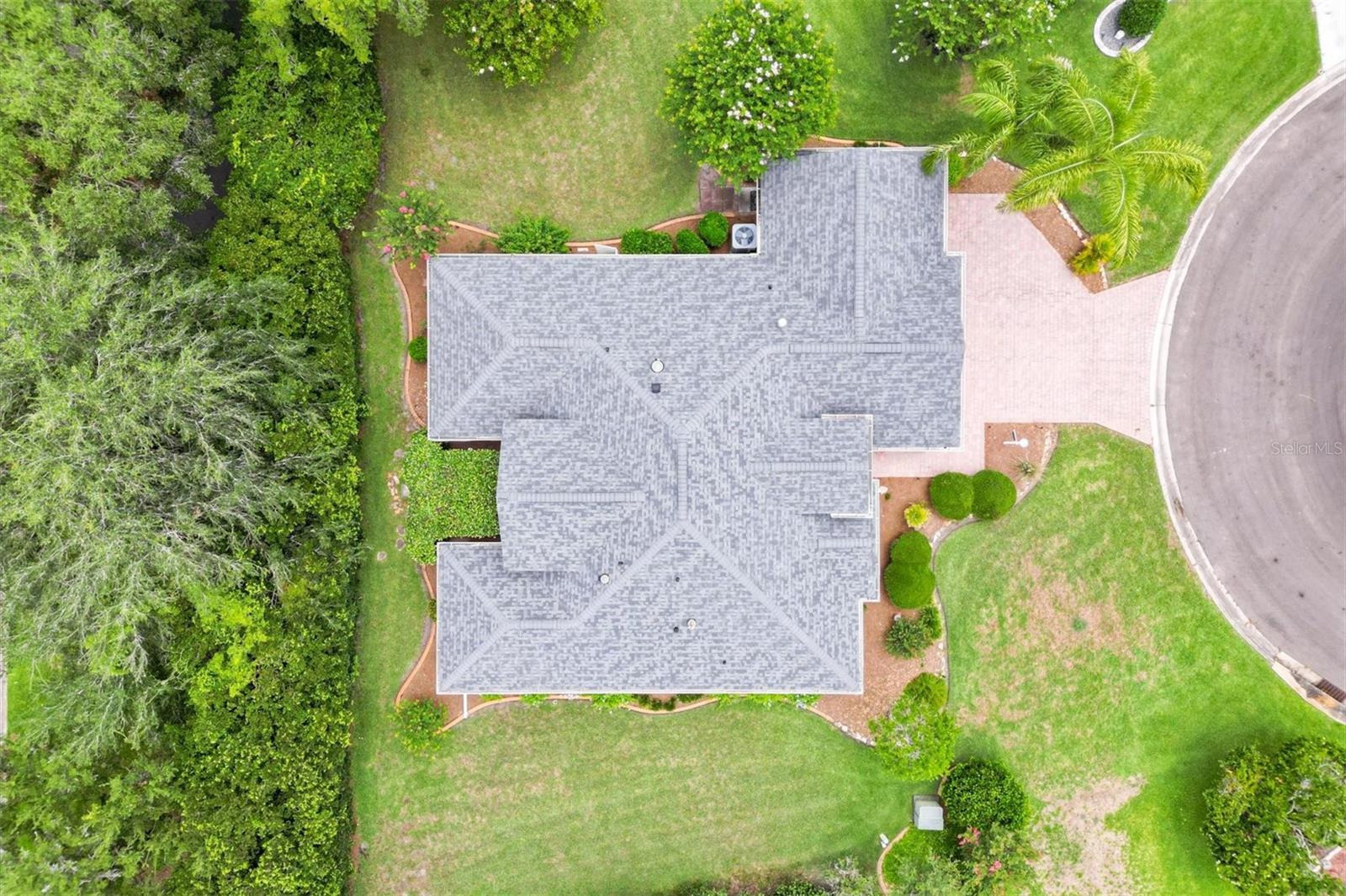 Image 36 of 41 For 2991 Saint Thomas Lane