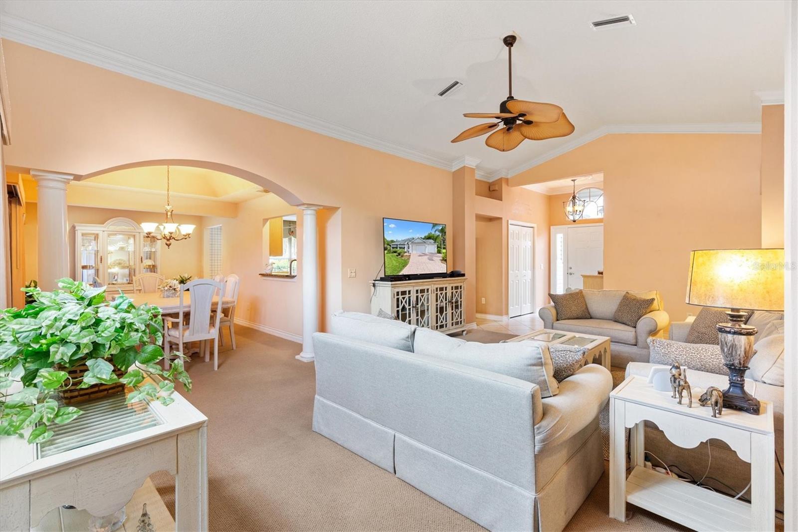 Image 9 of 41 For 2991 Saint Thomas Lane