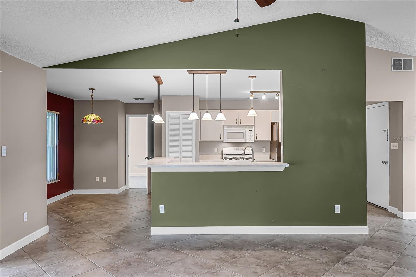 Image 11 of 61 For 15916 Indian Wells Court