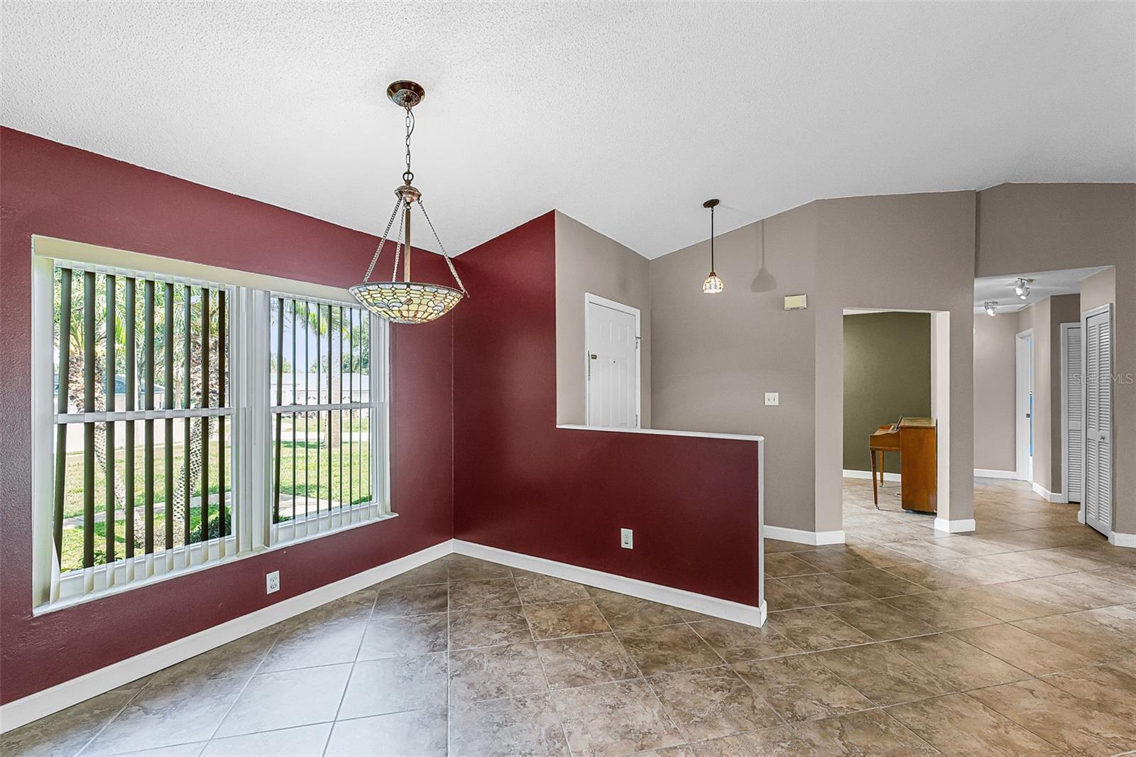 Image 9 of 61 For 15916 Indian Wells Court