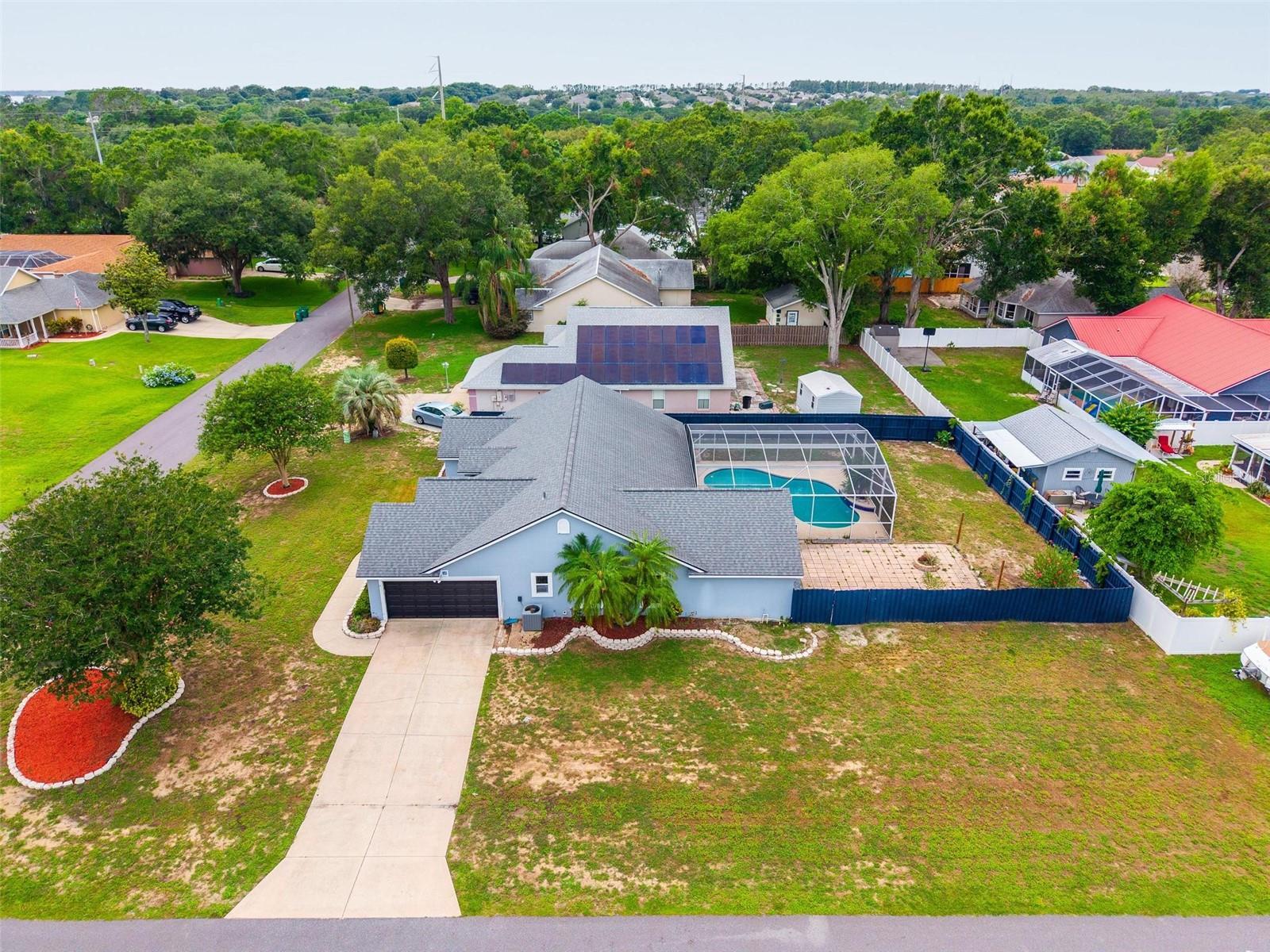 Image 47 of 78 For 2705 Bayview Dr