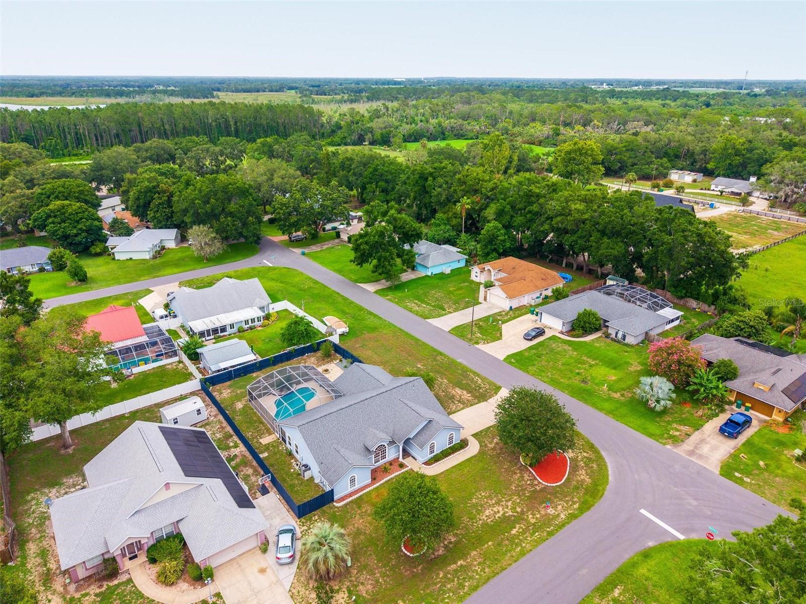 Image 52 of 78 For 2705 Bayview Dr