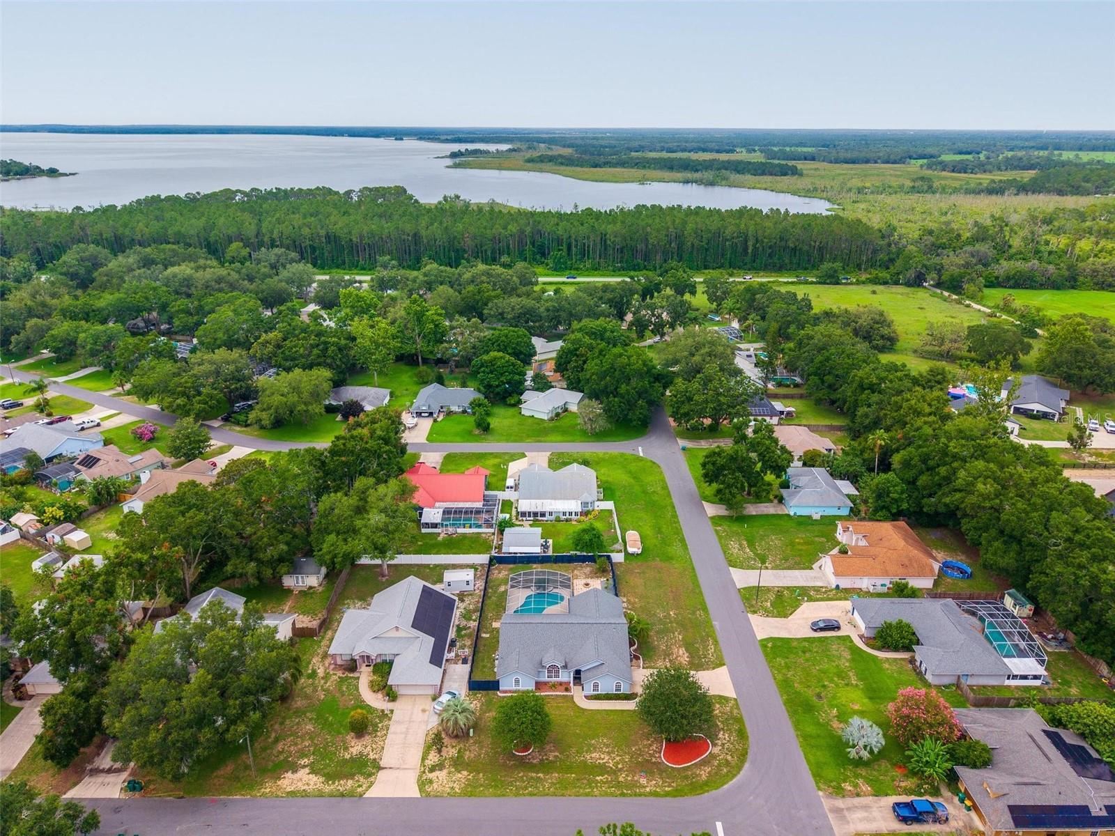 Image 55 of 78 For 2705 Bayview Dr
