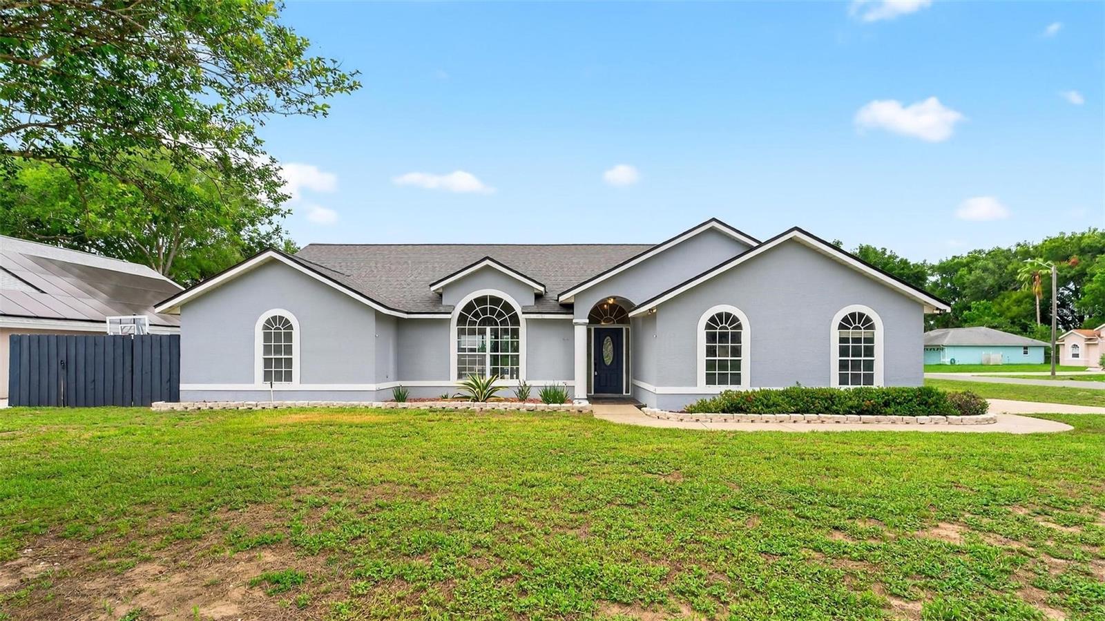 Image 65 of 78 For 2705 Bayview Dr