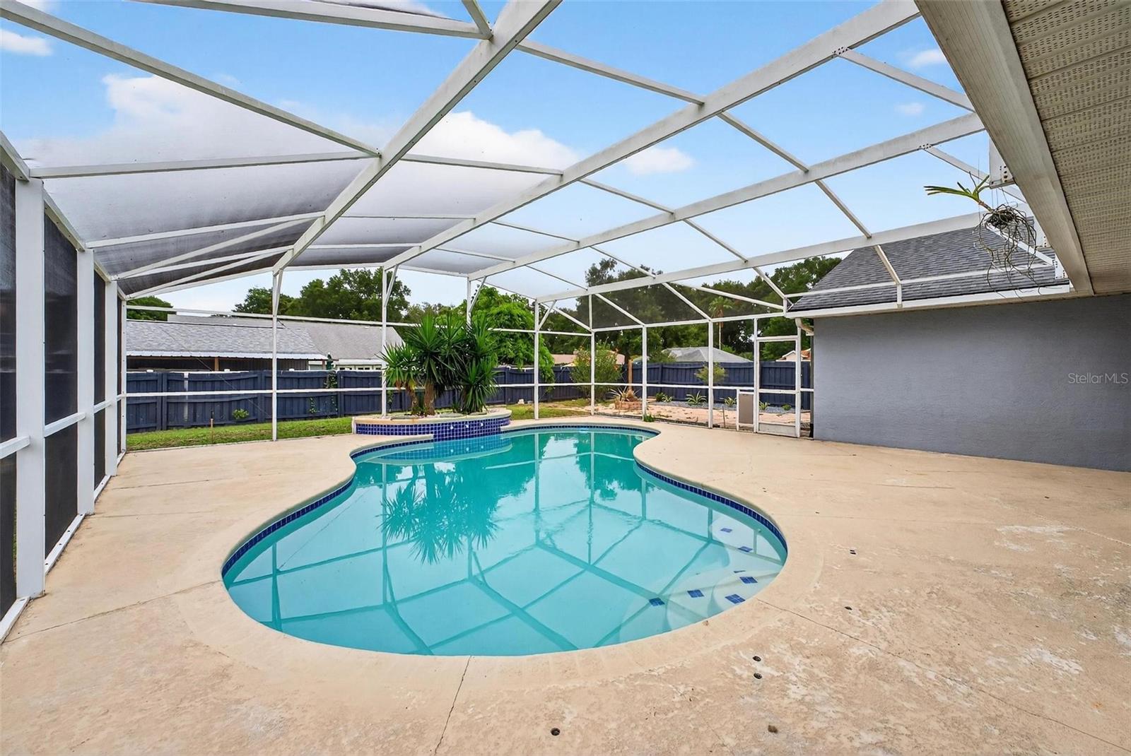 Image 72 of 78 For 2705 Bayview Dr