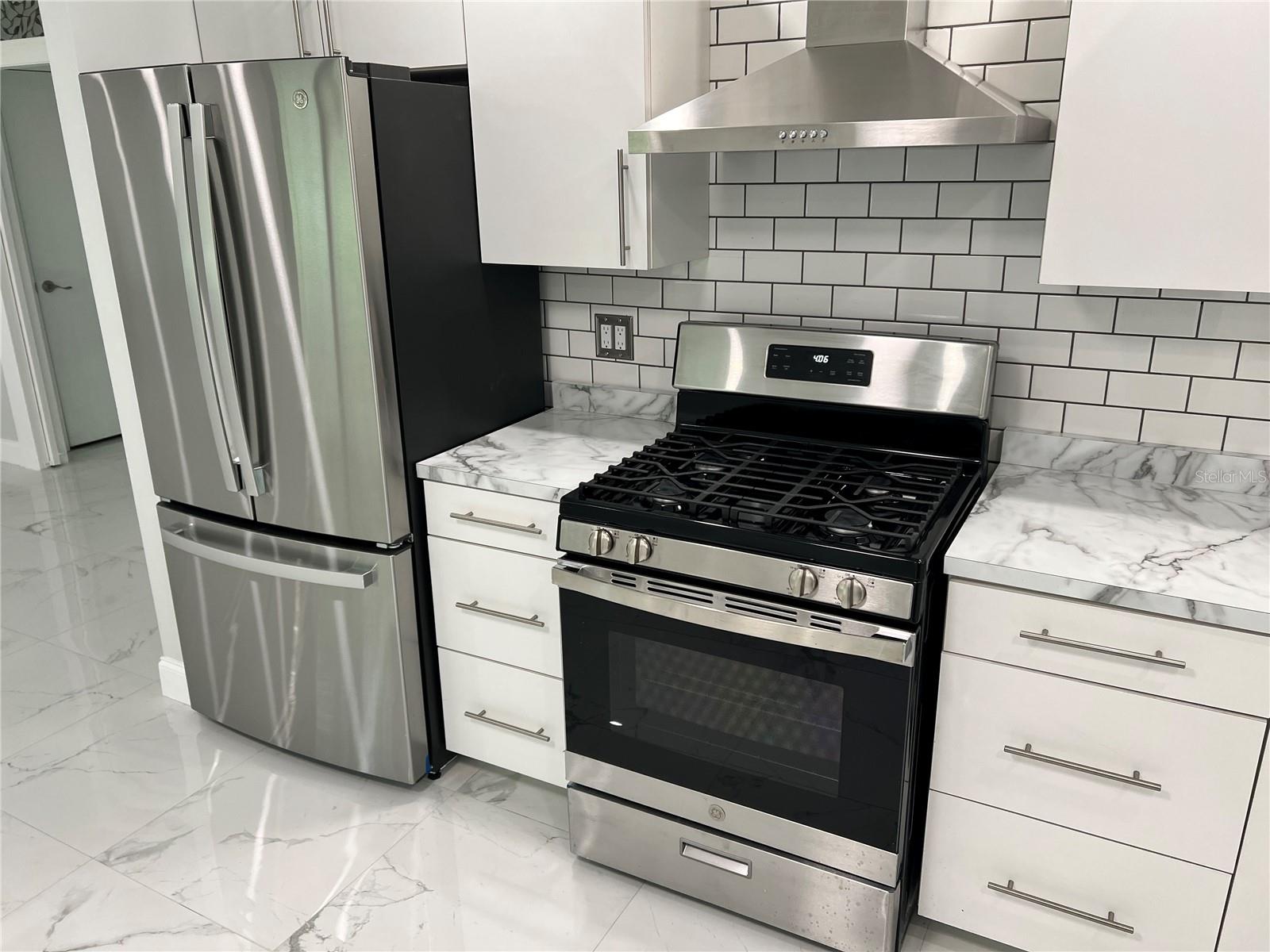 Image 12 of 41 For 11748 196th Street