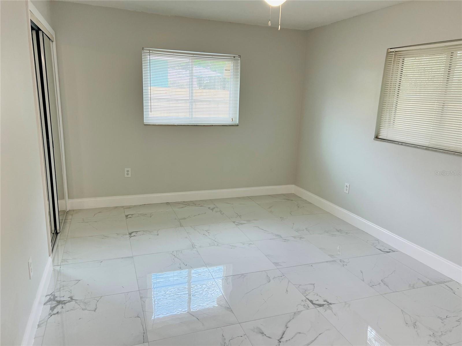 Image 18 of 41 For 11748 196th Street