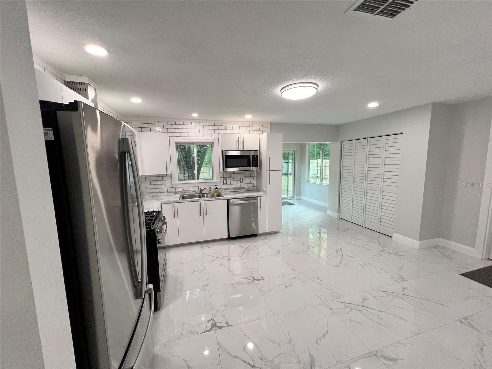 Image 20 of 41 For 11748 196th Street