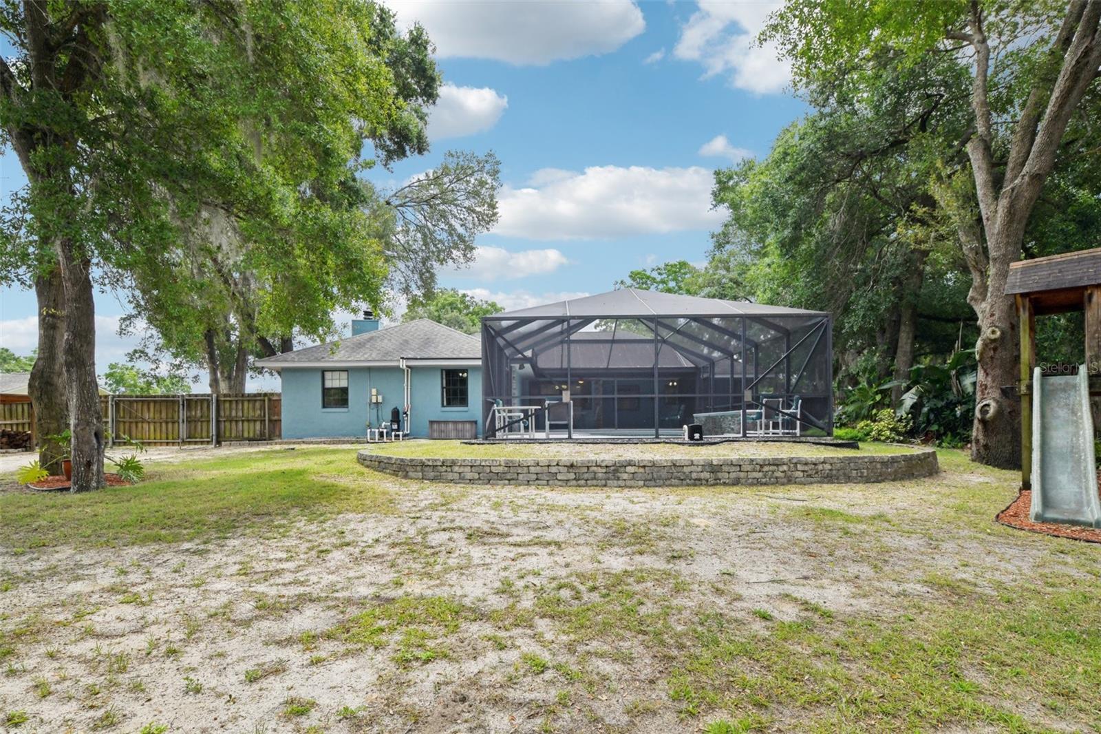Image 38 of 66 For 14420 95th Court
