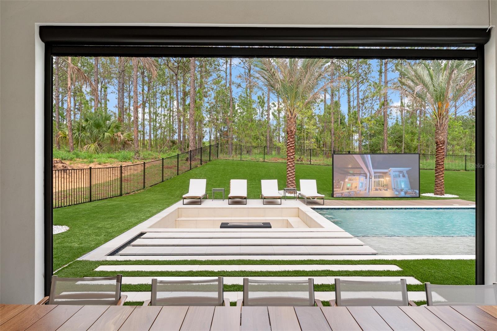 Listing photo id 67 for 16320 Pendio Drive