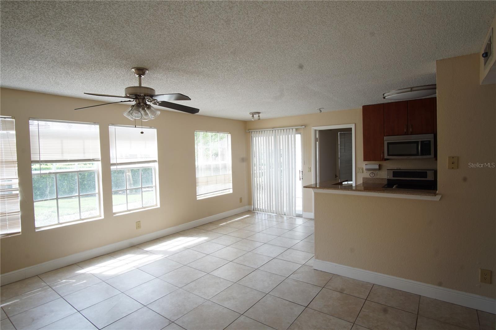Image 15 of 23 For 11544 Westwood Boulevard 1318